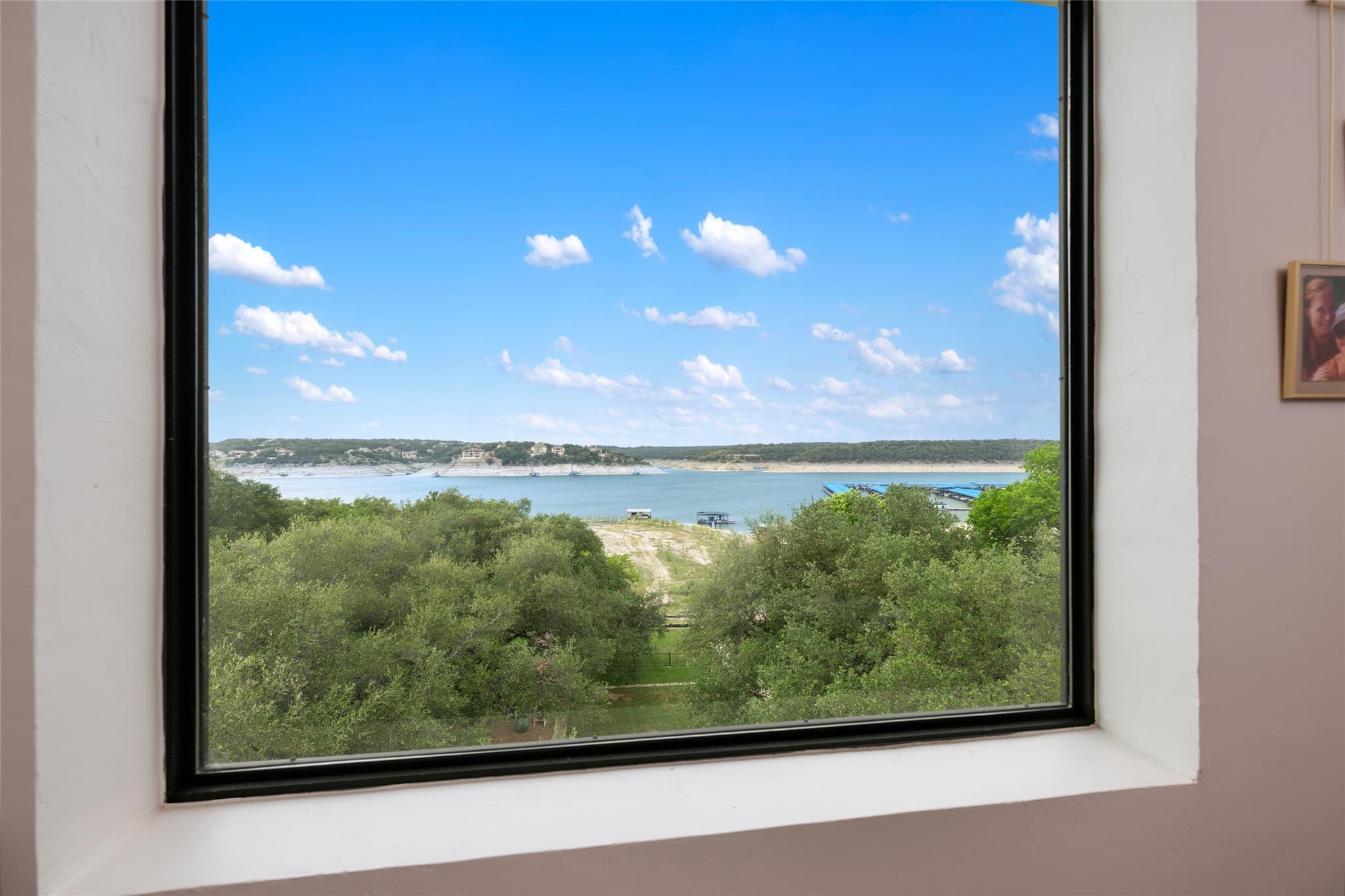 1404 Hurst Creek Rd, Austin, TX 78734