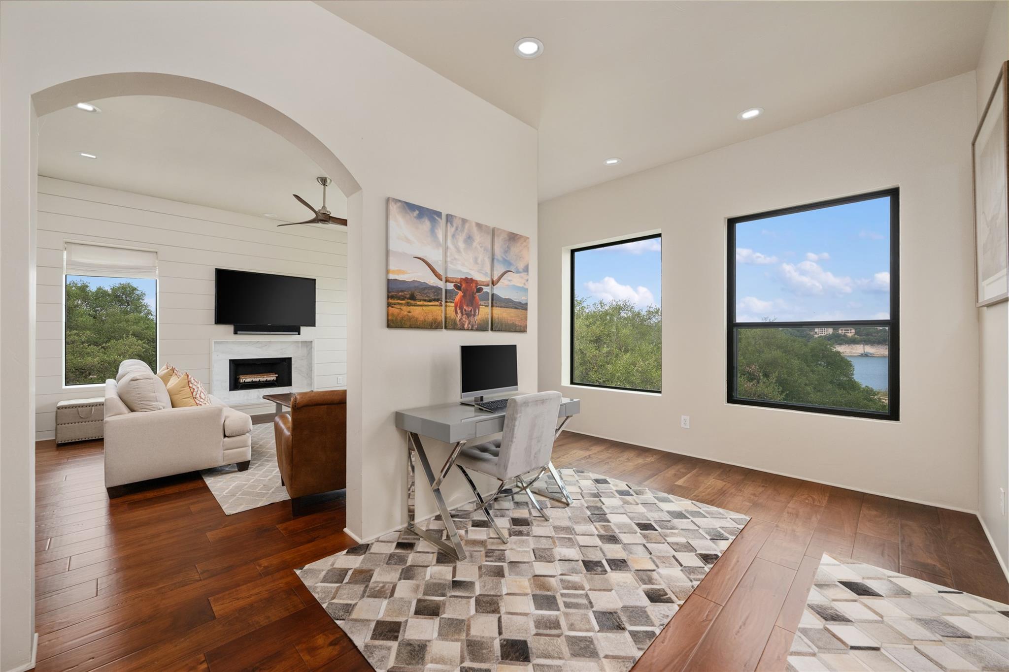 1404 Hurst Creek Rd, Austin, TX 78734