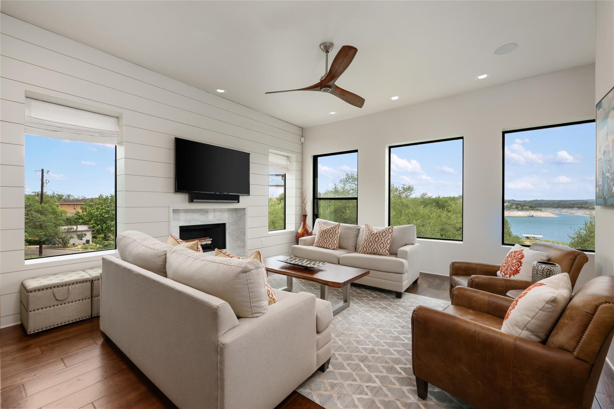 1404 Hurst Creek Rd, Austin, TX 78734