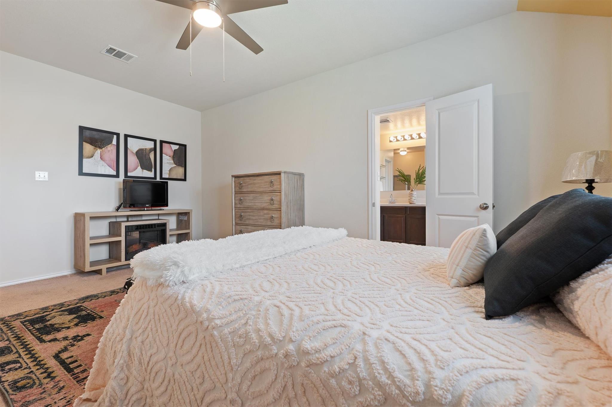 1804 Erie Dr, Leander, TX 78641