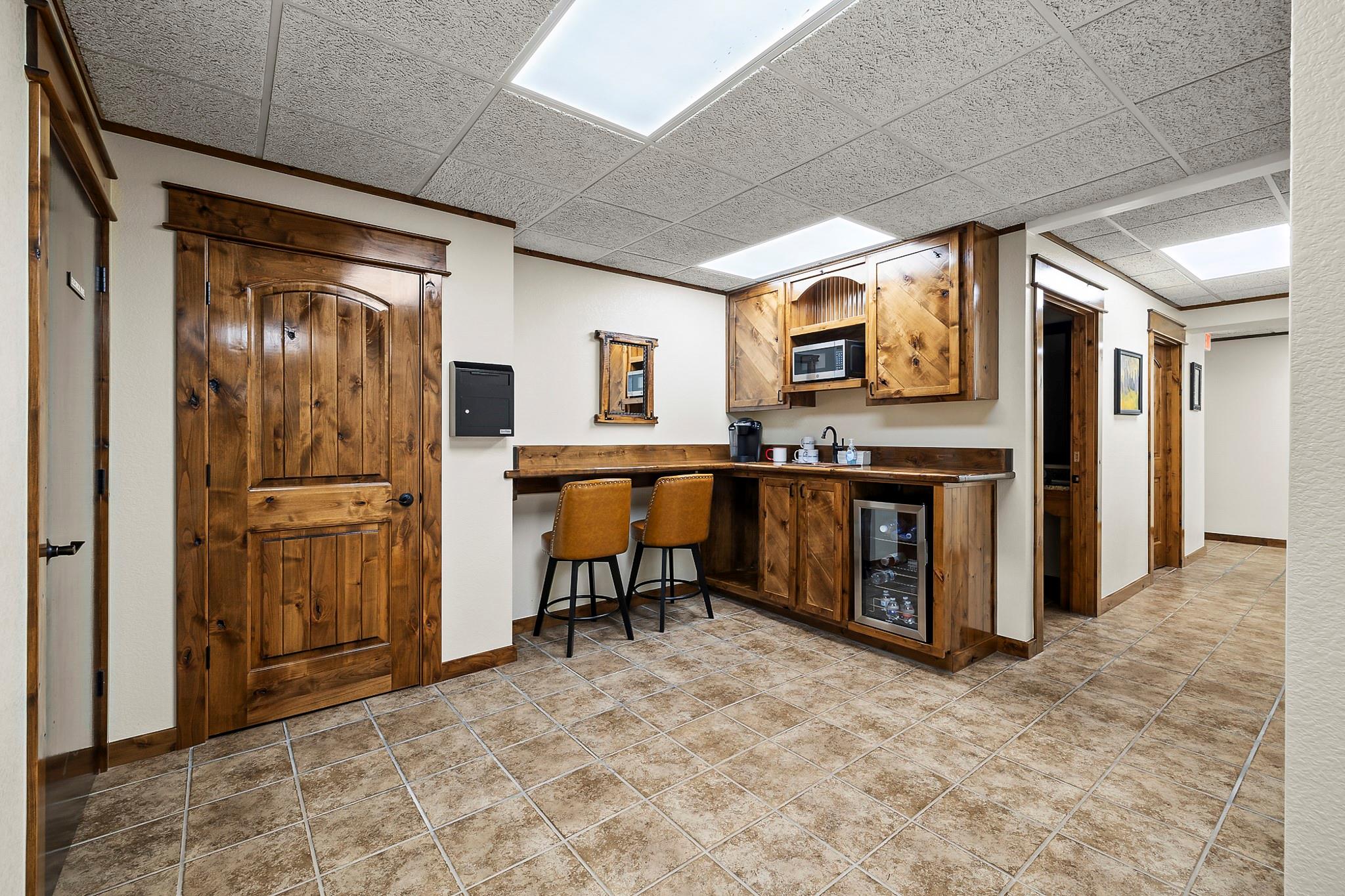 205 S Pierce St, Suite 12 # 12, Burnet, TX 78611