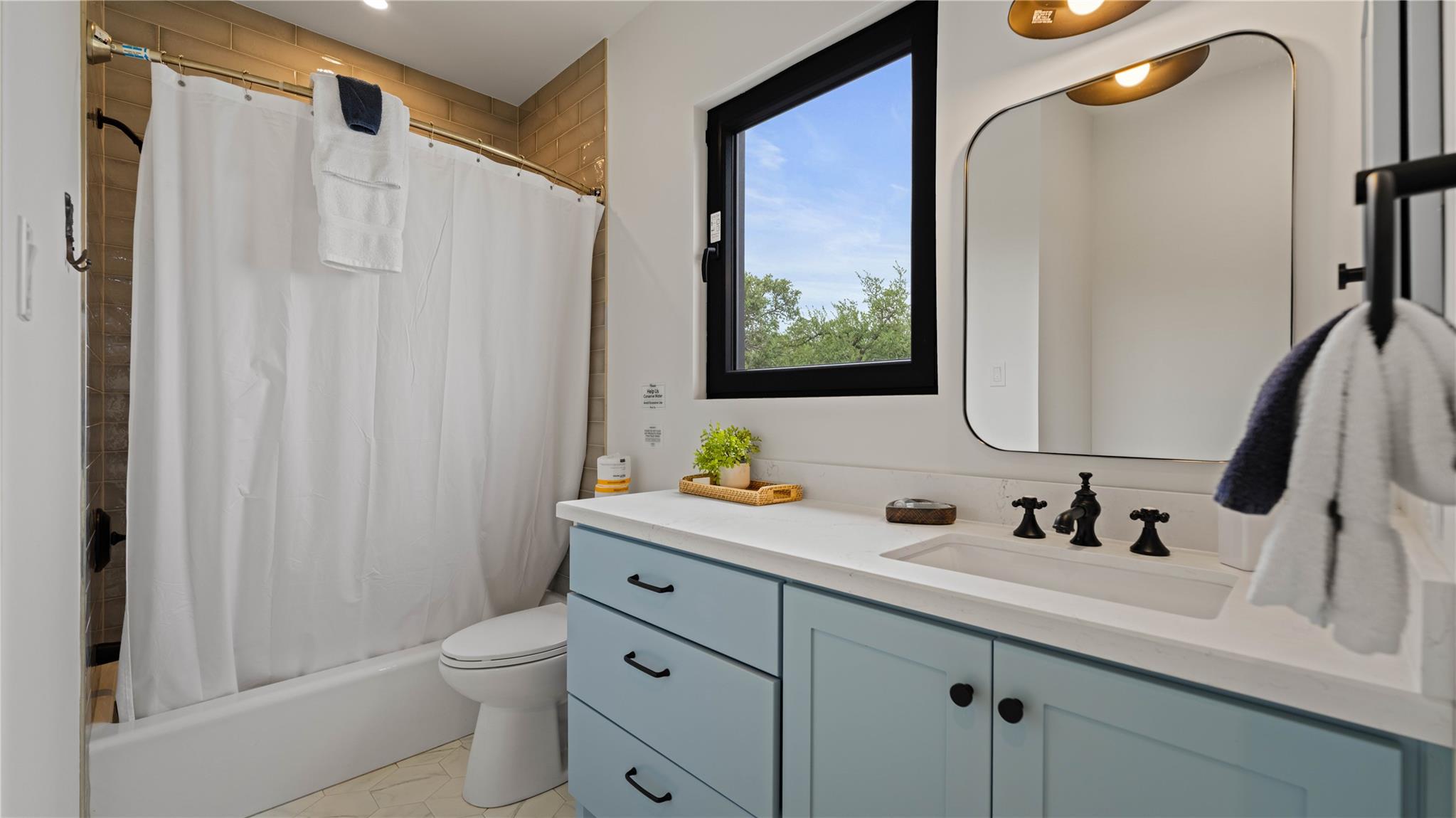 300-C Windmill Cv, Wimberley, TX 78676
