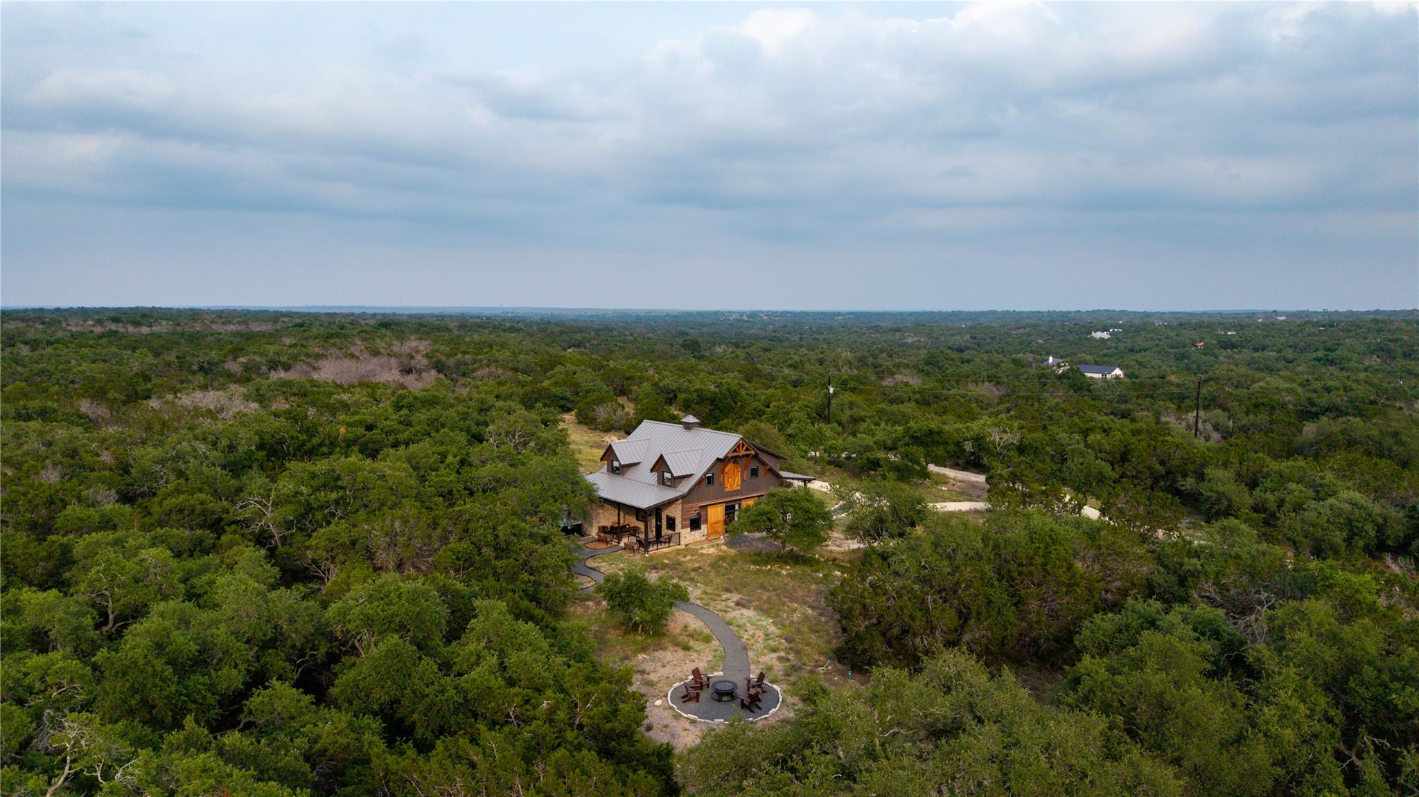 300-C Windmill Cv, Wimberley, TX 78676