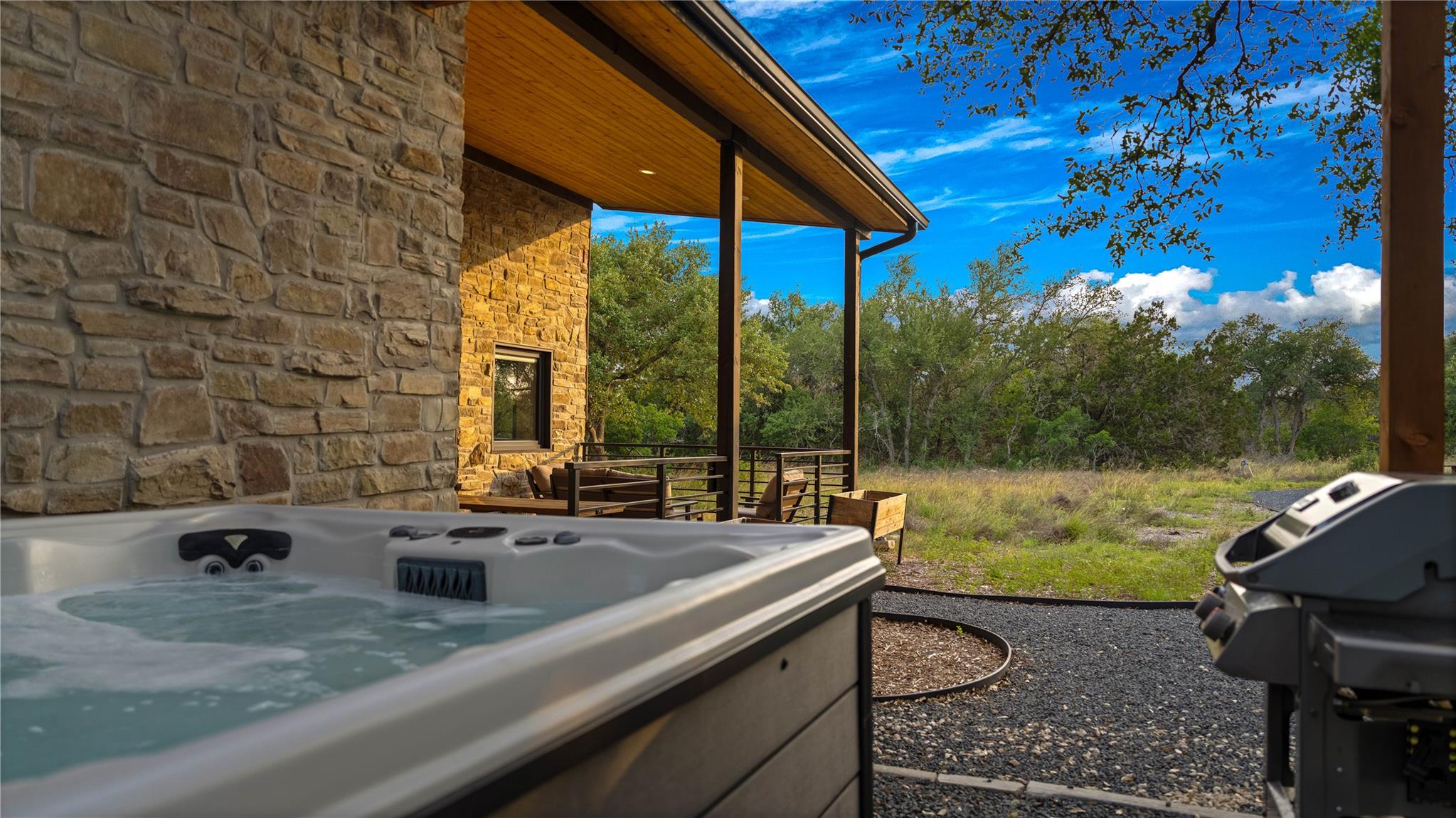 300-C Windmill Cv, Wimberley, TX 78676