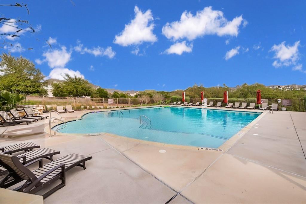 8709 Fescue Ln, Austin, TX 78738