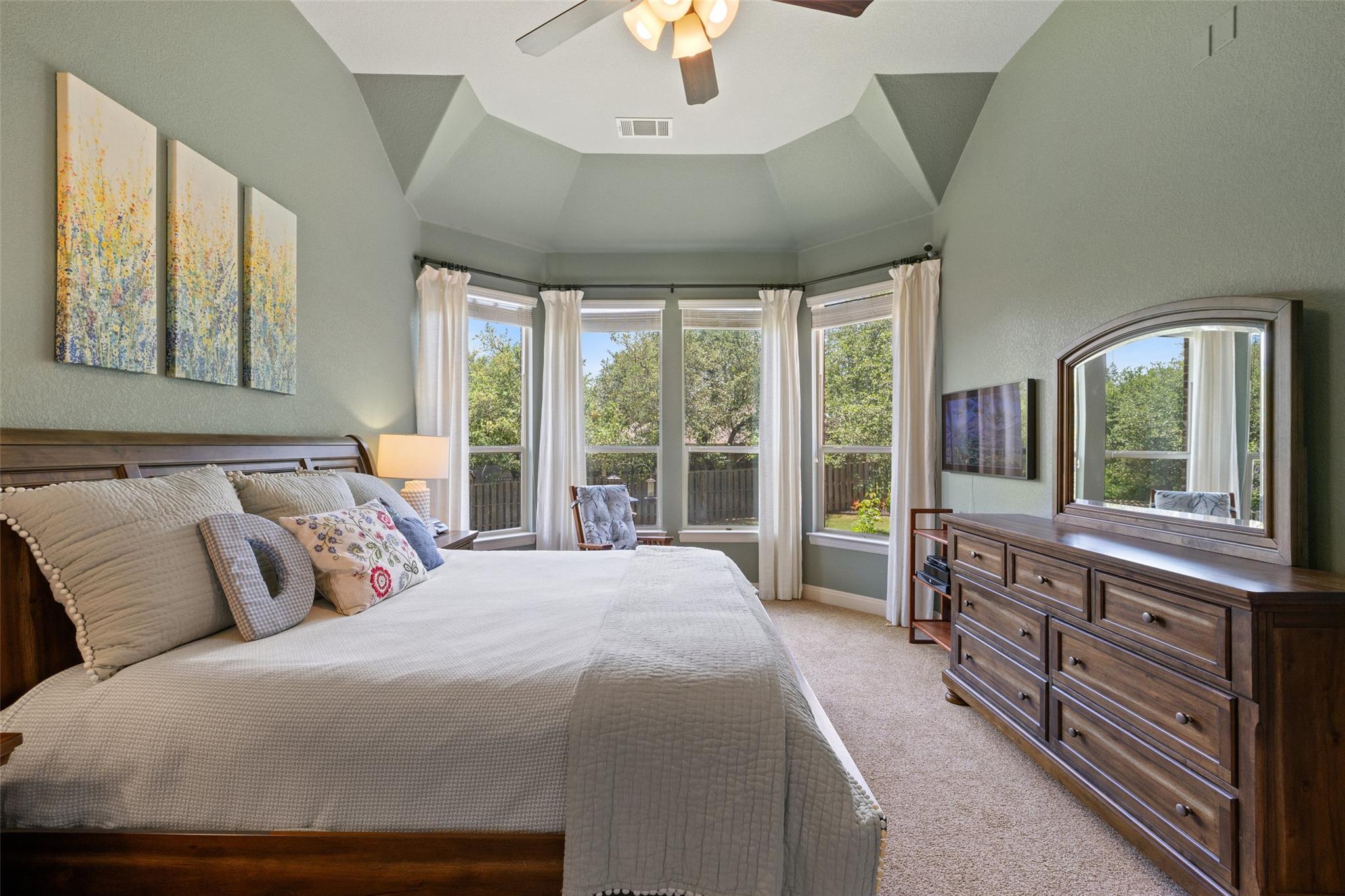 8709 Fescue Ln, Austin, TX 78738