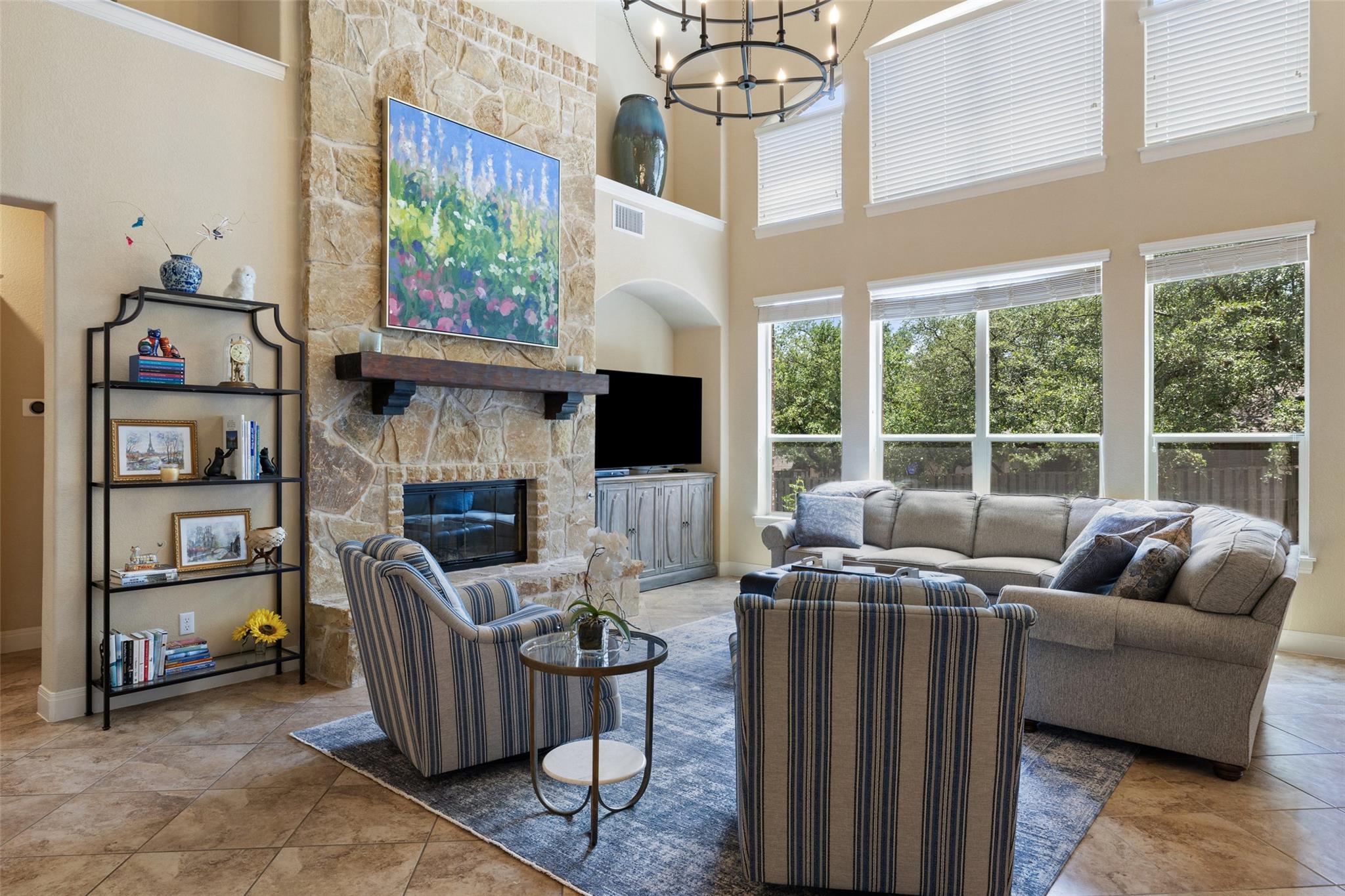 8709 Fescue Ln, Austin, TX 78738