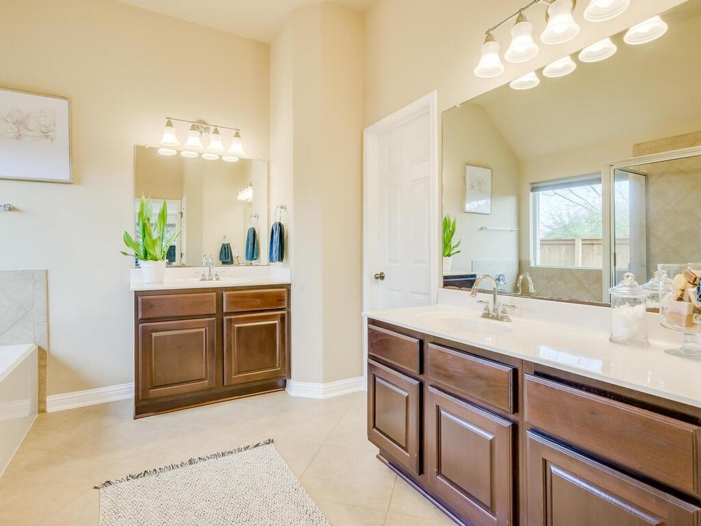 19401 Bridie Path, Pflugerville, TX 78660