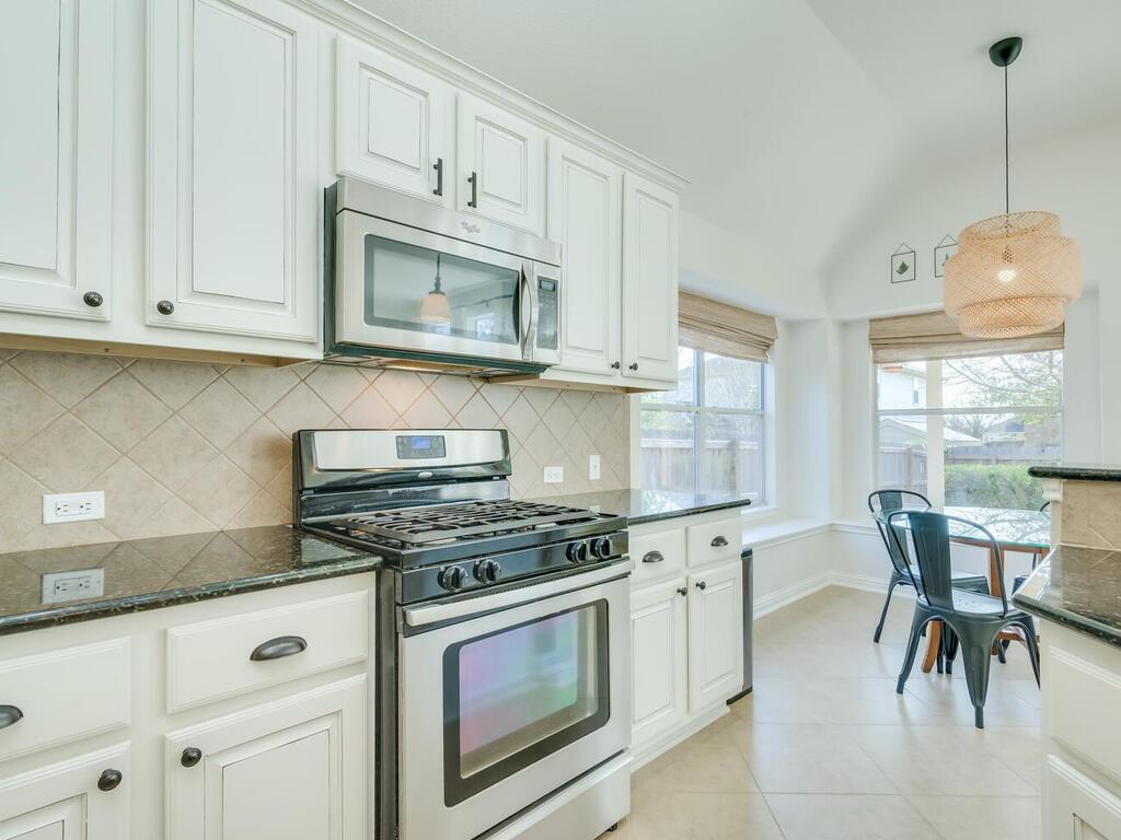 19401 Bridie Path, Pflugerville, TX 78660
