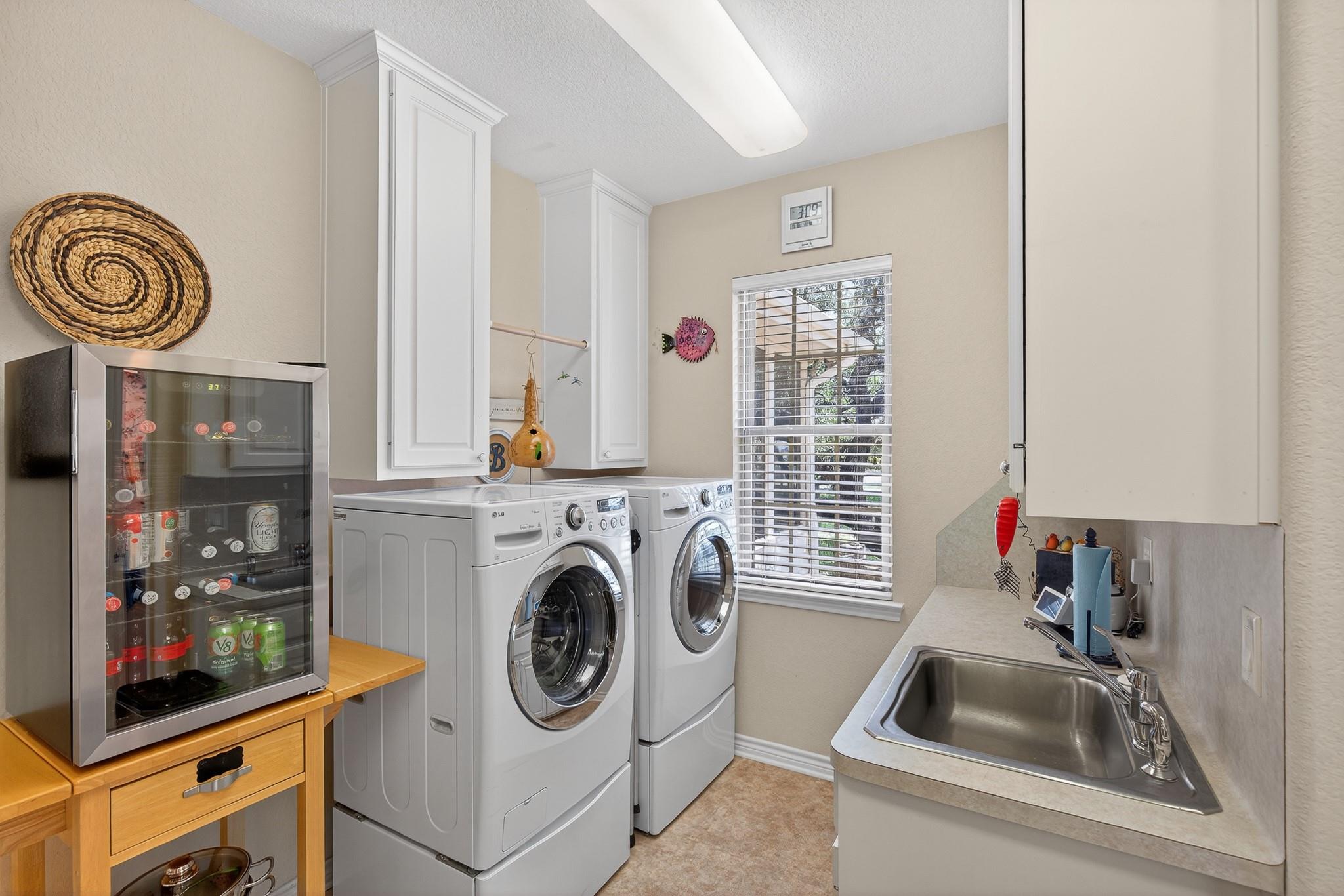 127 W Stonecastle Dr, Granite Shoals, TX 78654