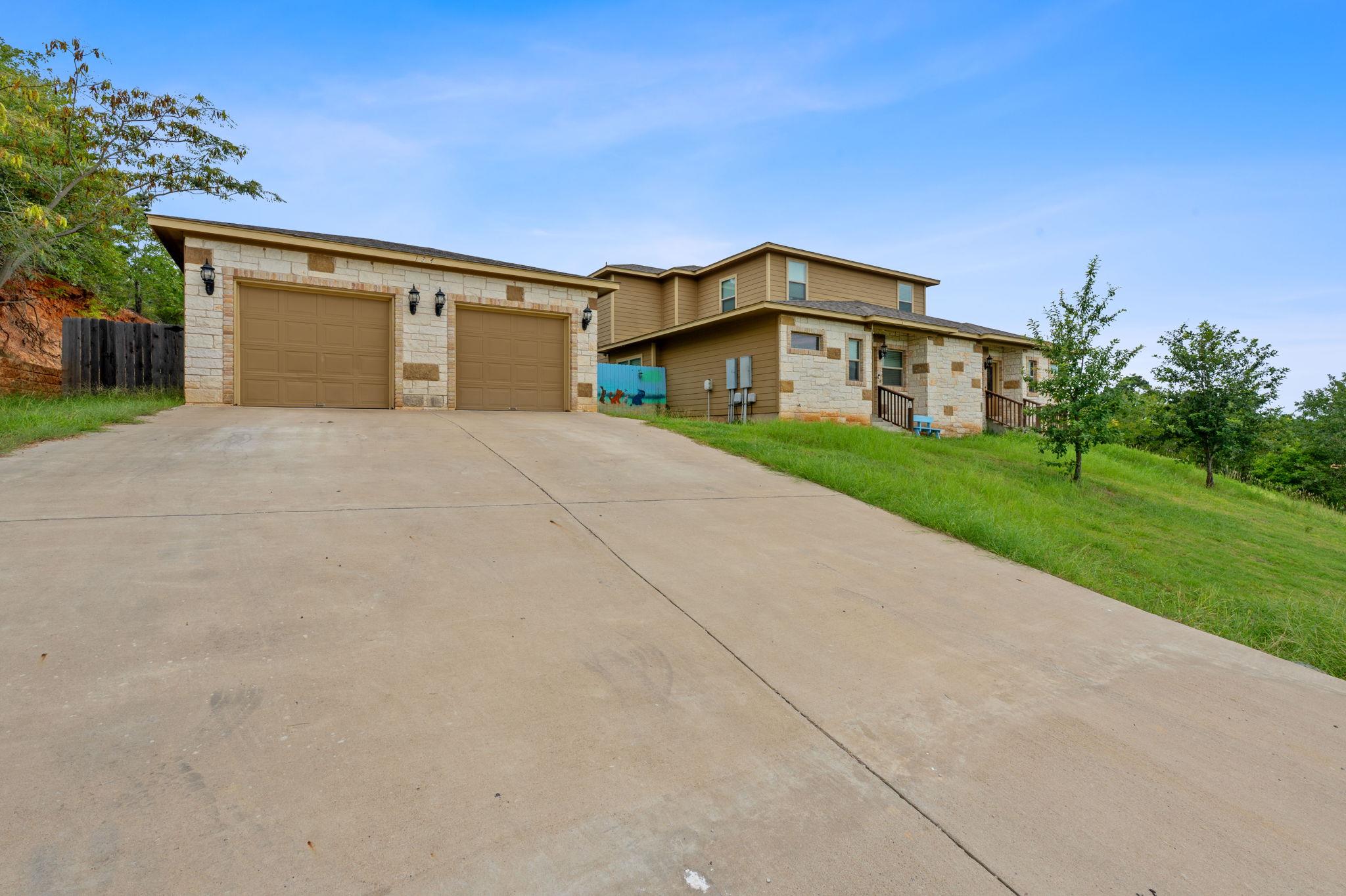 134 Honopu Dr # B, Bastrop, TX 78602