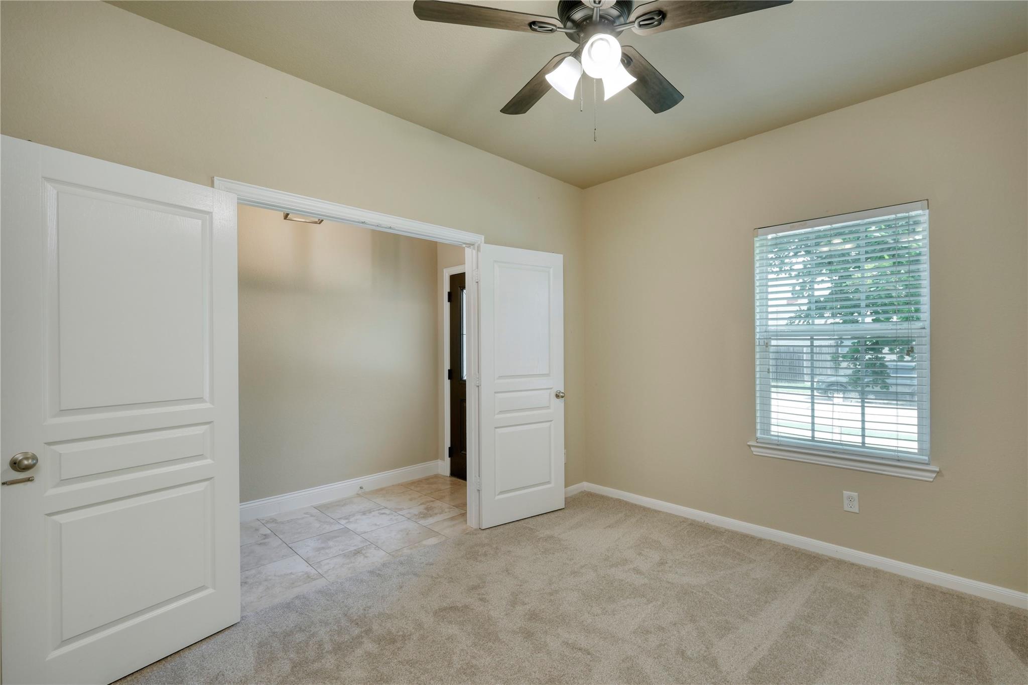 108 Tricia Ln, Hutto, TX 78634