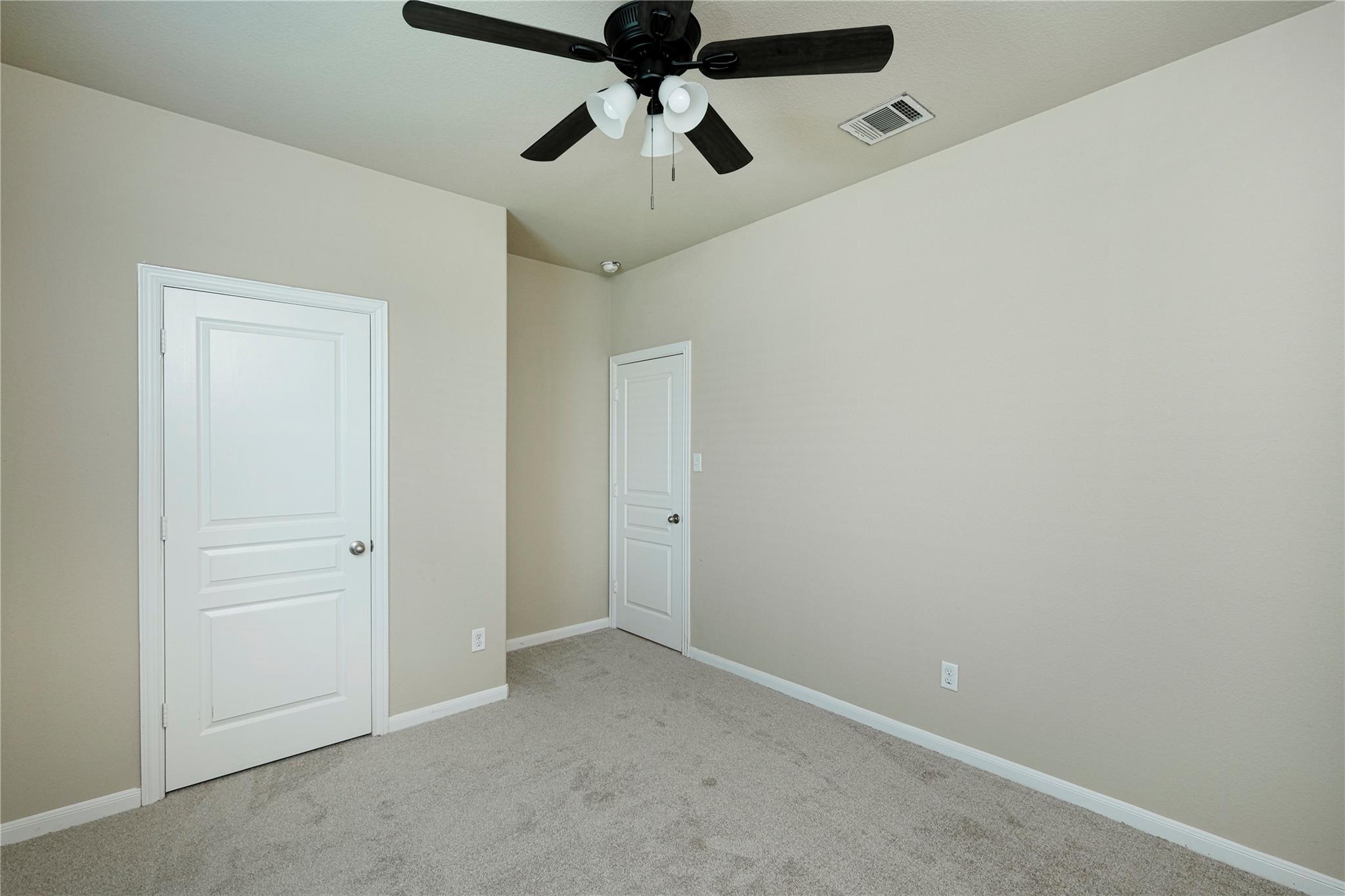 108 Tricia Ln, Hutto, TX 78634