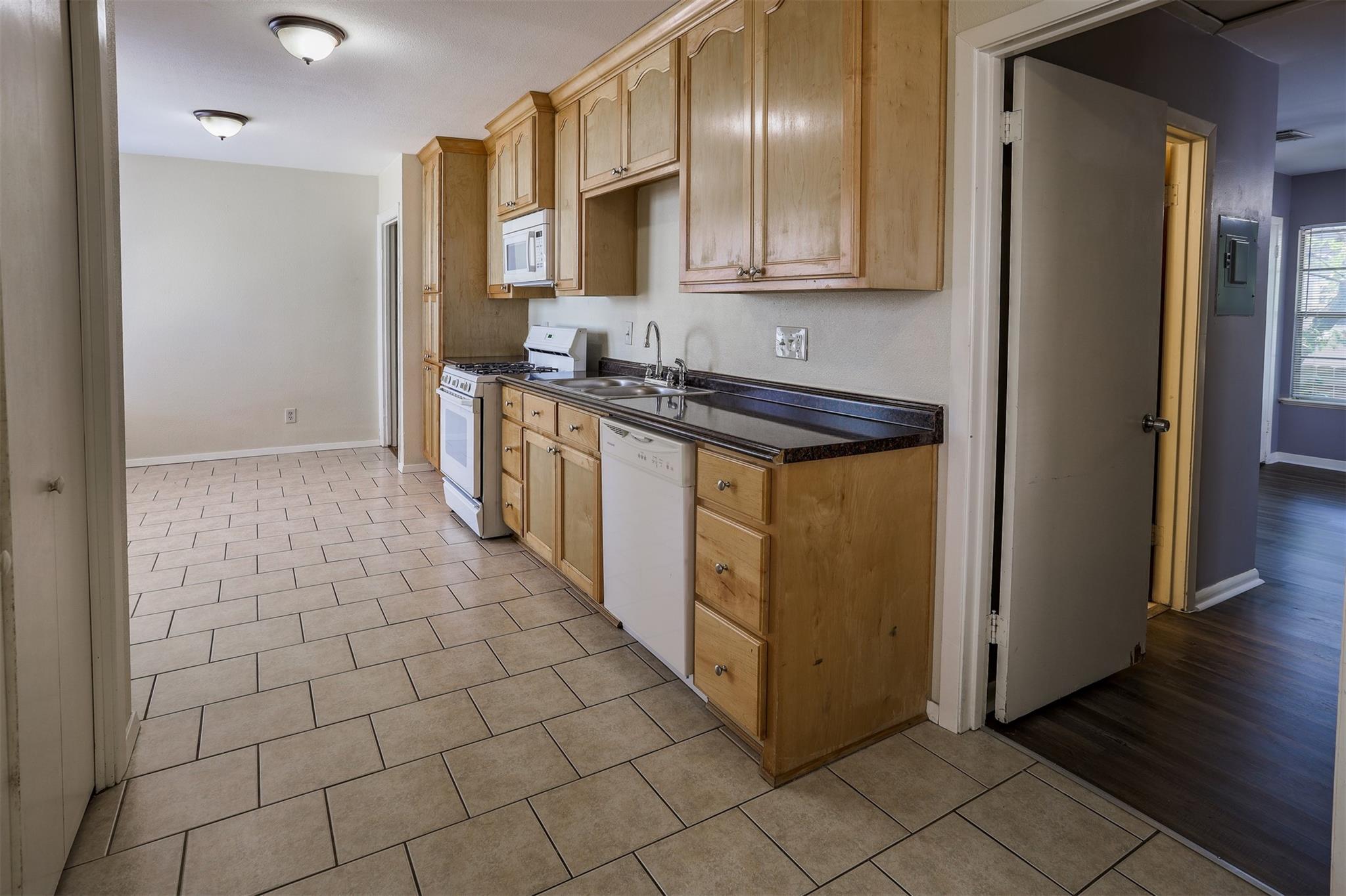 5504 Avenue F # 1, Austin, TX 78751