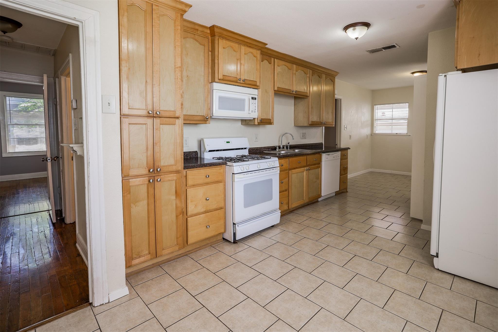 5504 Avenue F # 1, Austin, TX 78751