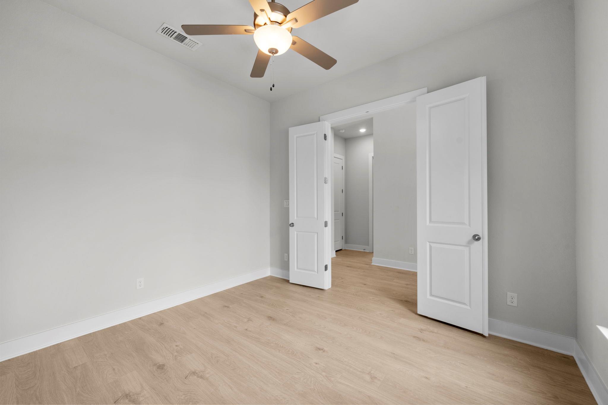 1605 Amanda Paige Dr, Georgetown, TX 78628