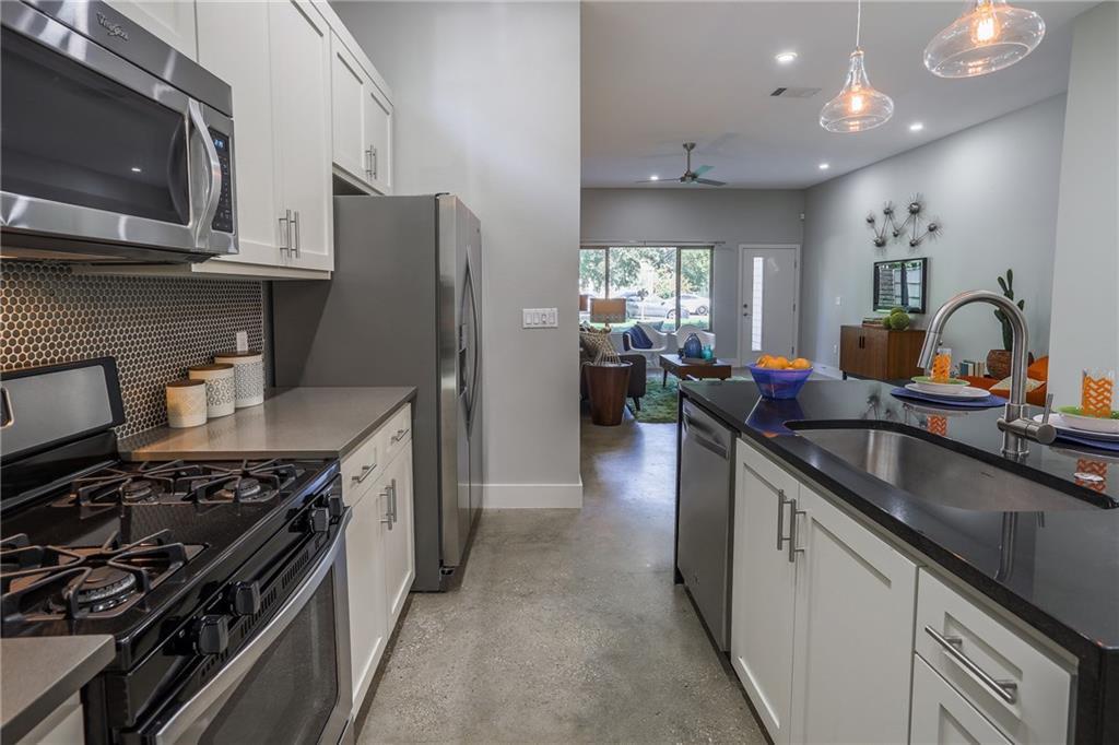 701 Zennia St # B, Austin, TX 78751