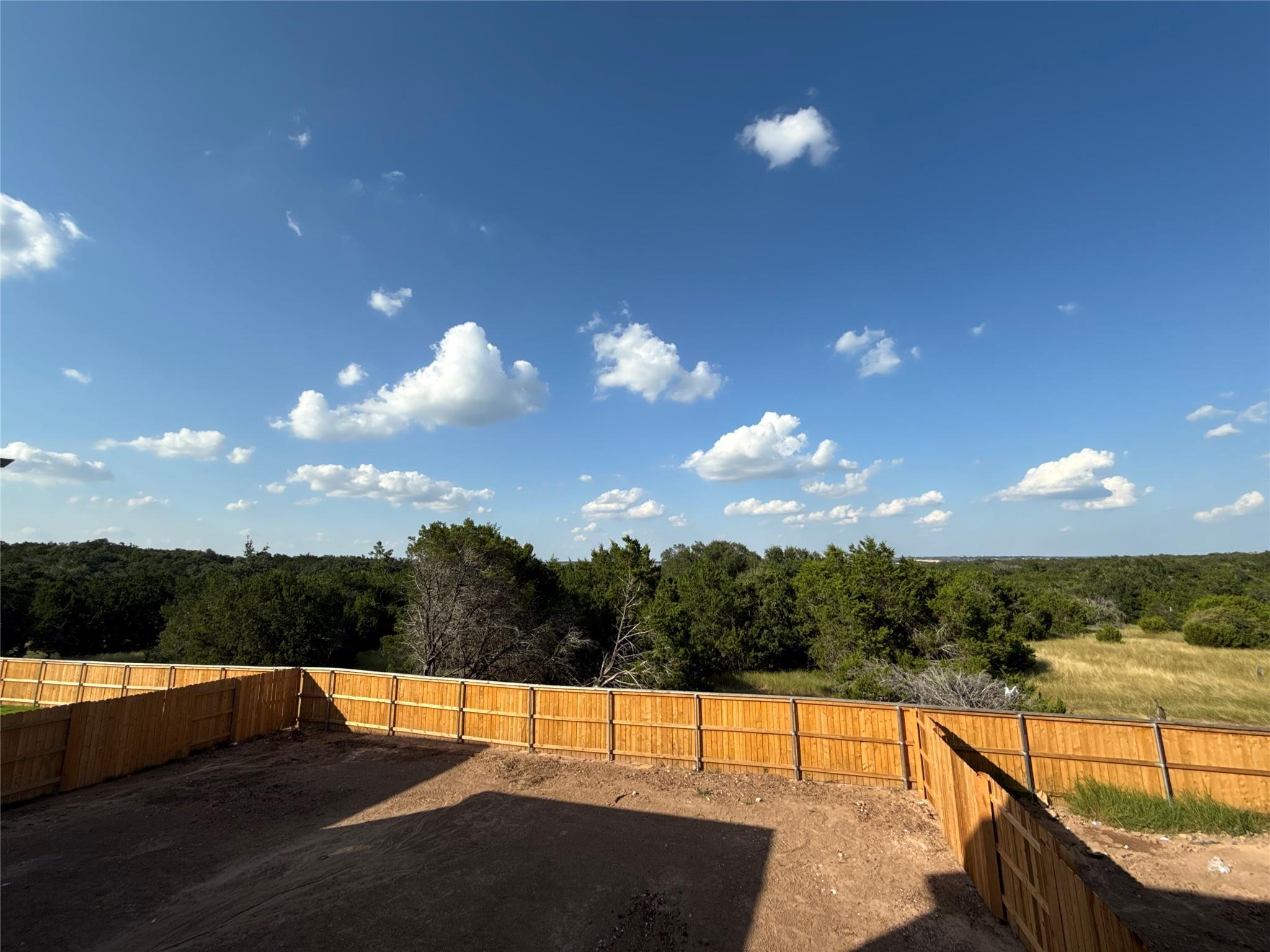 1712 Snowdrop Dr, Georgetown, TX 78628