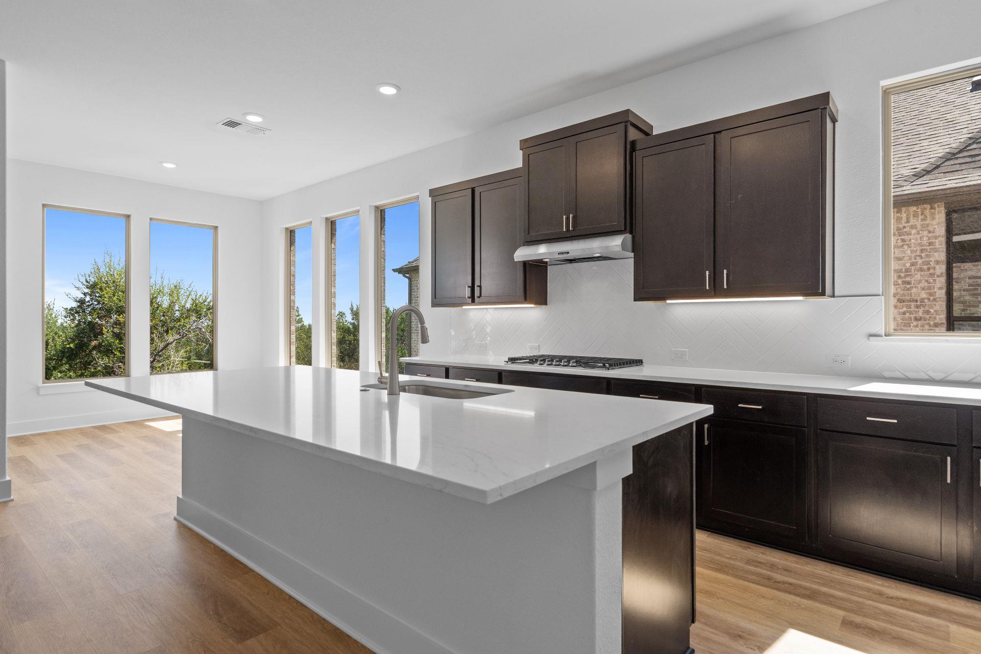 1724 Snowdrop Dr, Georgetown, TX 78628