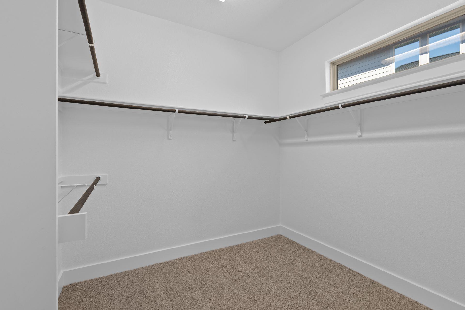 1724 Snowdrop Dr, Georgetown, TX 78628