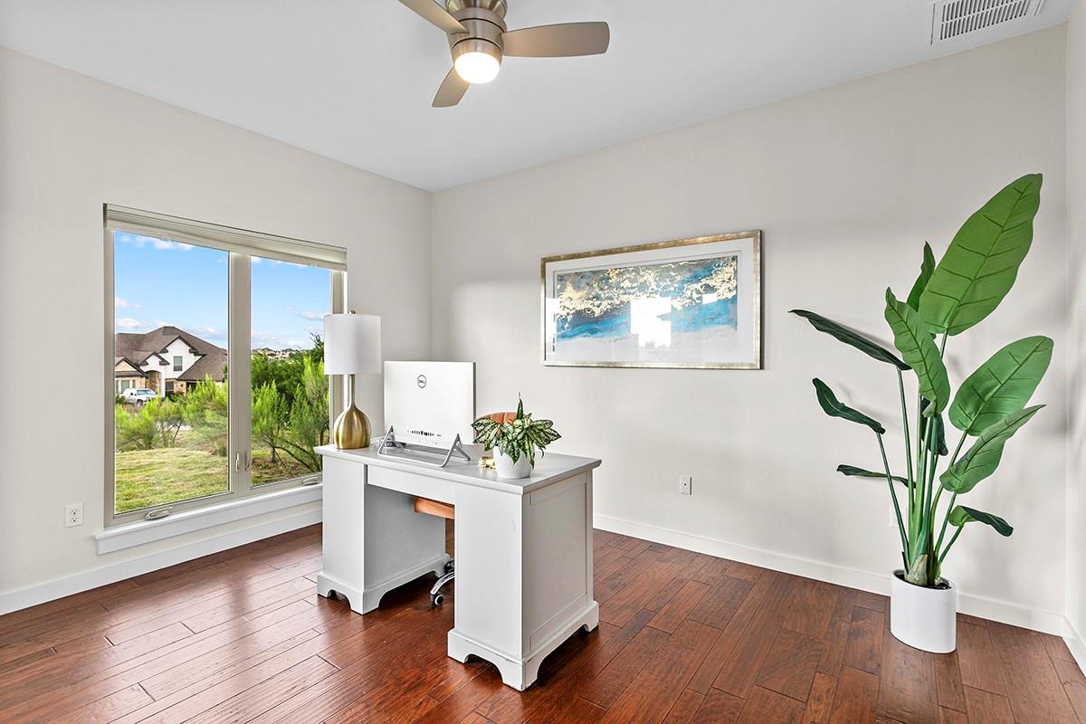 179 Sandy Creek Cv, Driftwood, TX 78619