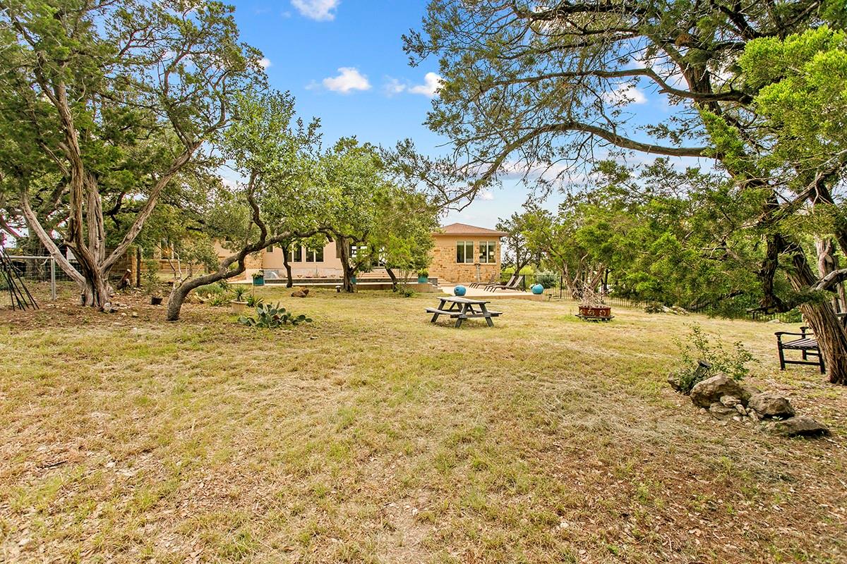179 Sandy Creek Cv, Driftwood, TX 78619