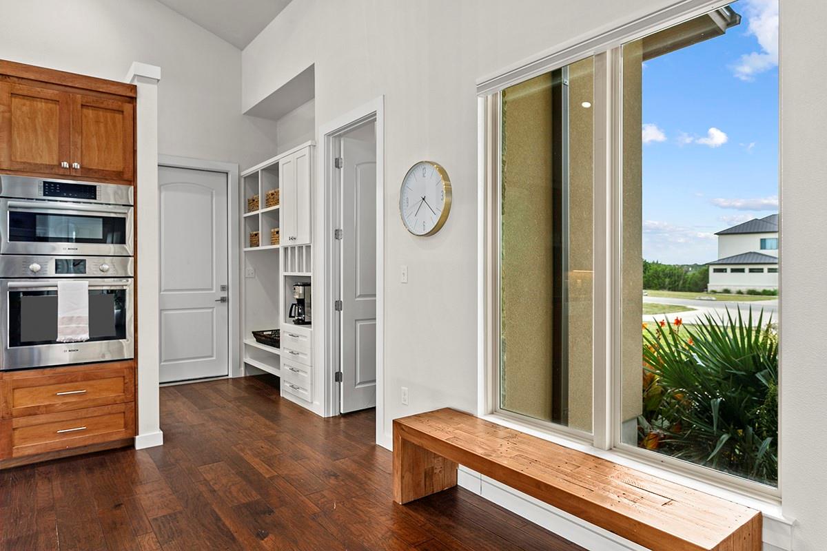 179 Sandy Creek Cv, Driftwood, TX 78619