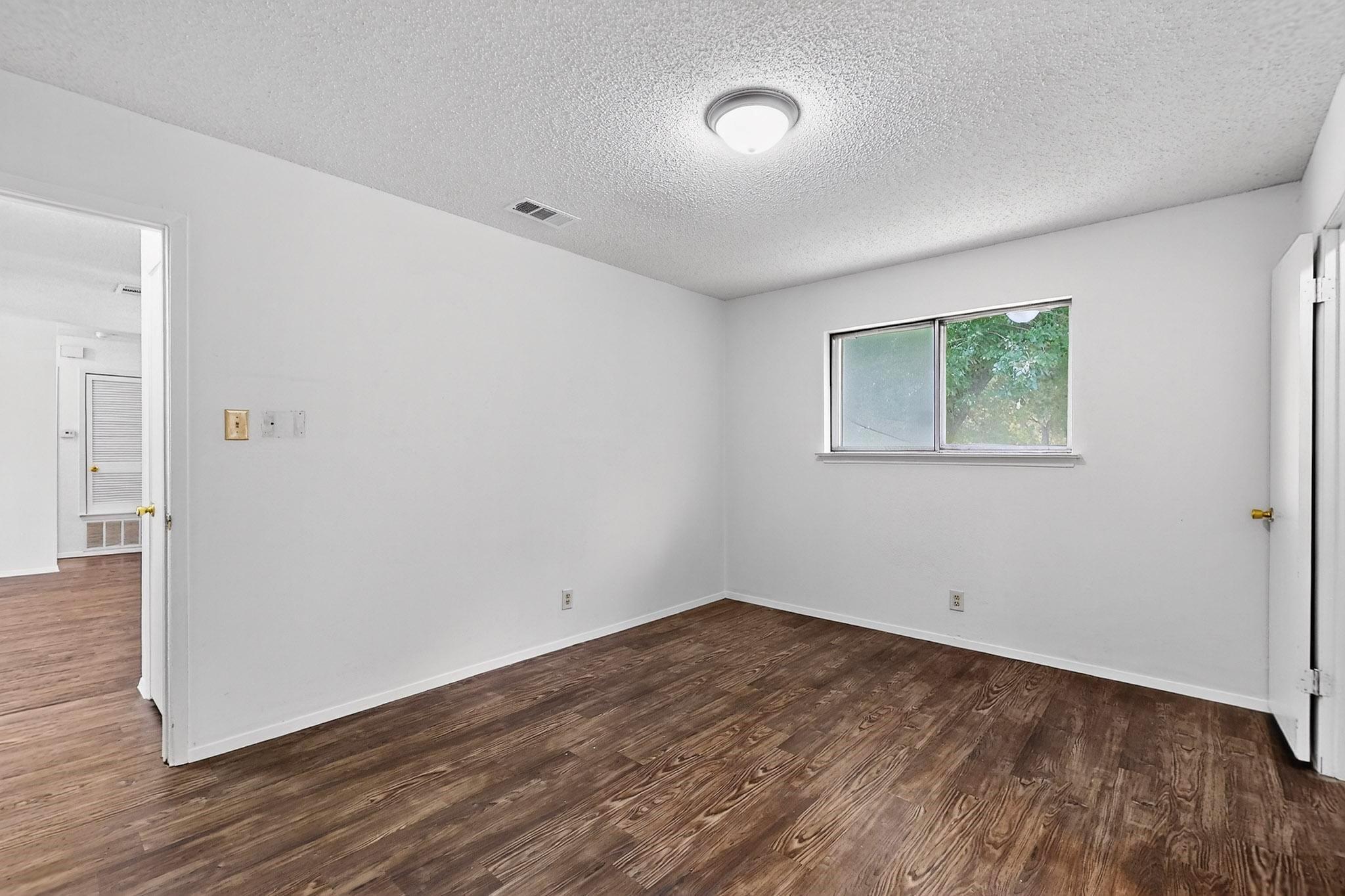 3433 E Stassney Ln, Austin, TX 78744