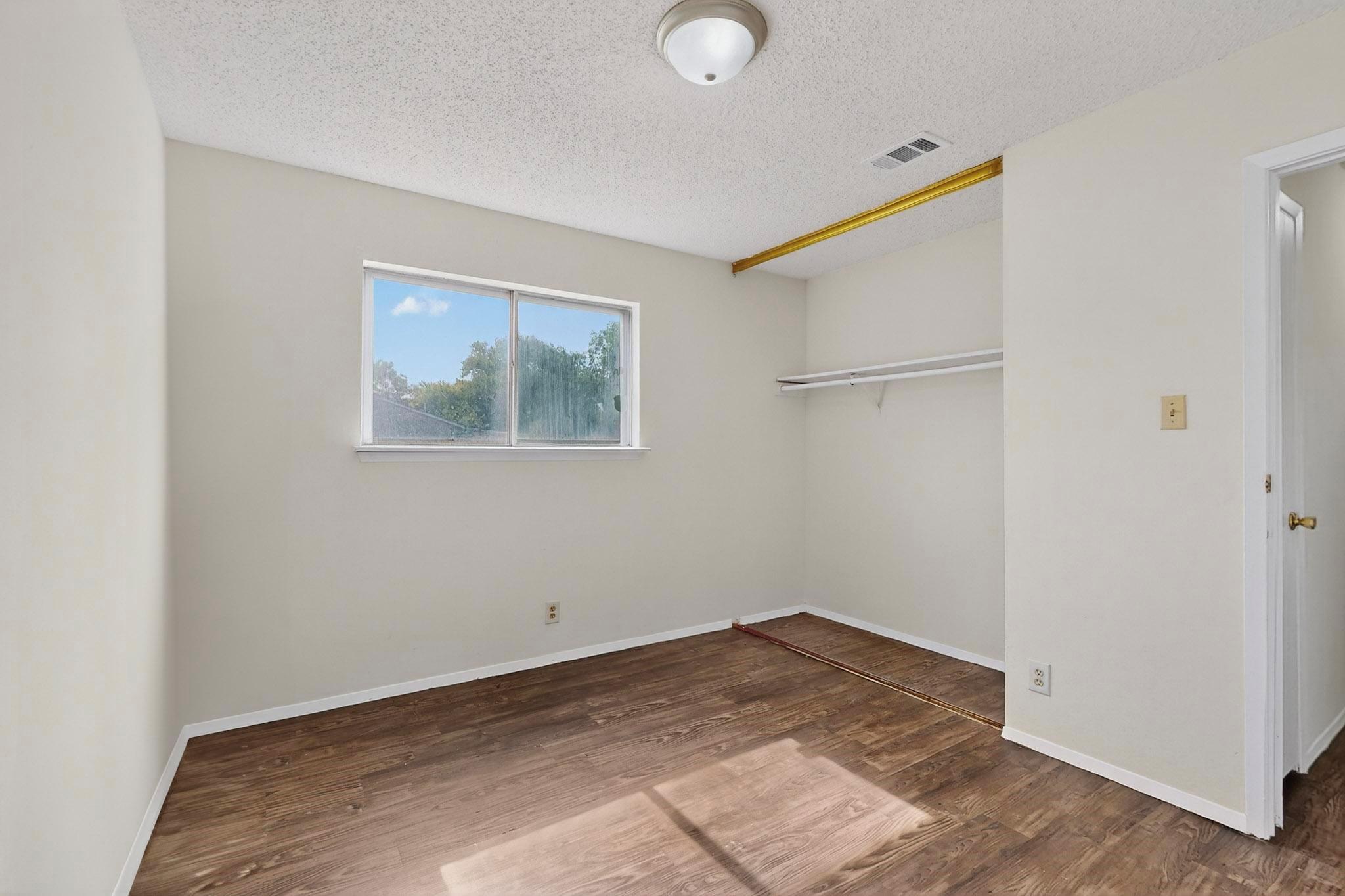 3433 E Stassney Ln, Austin, TX 78744