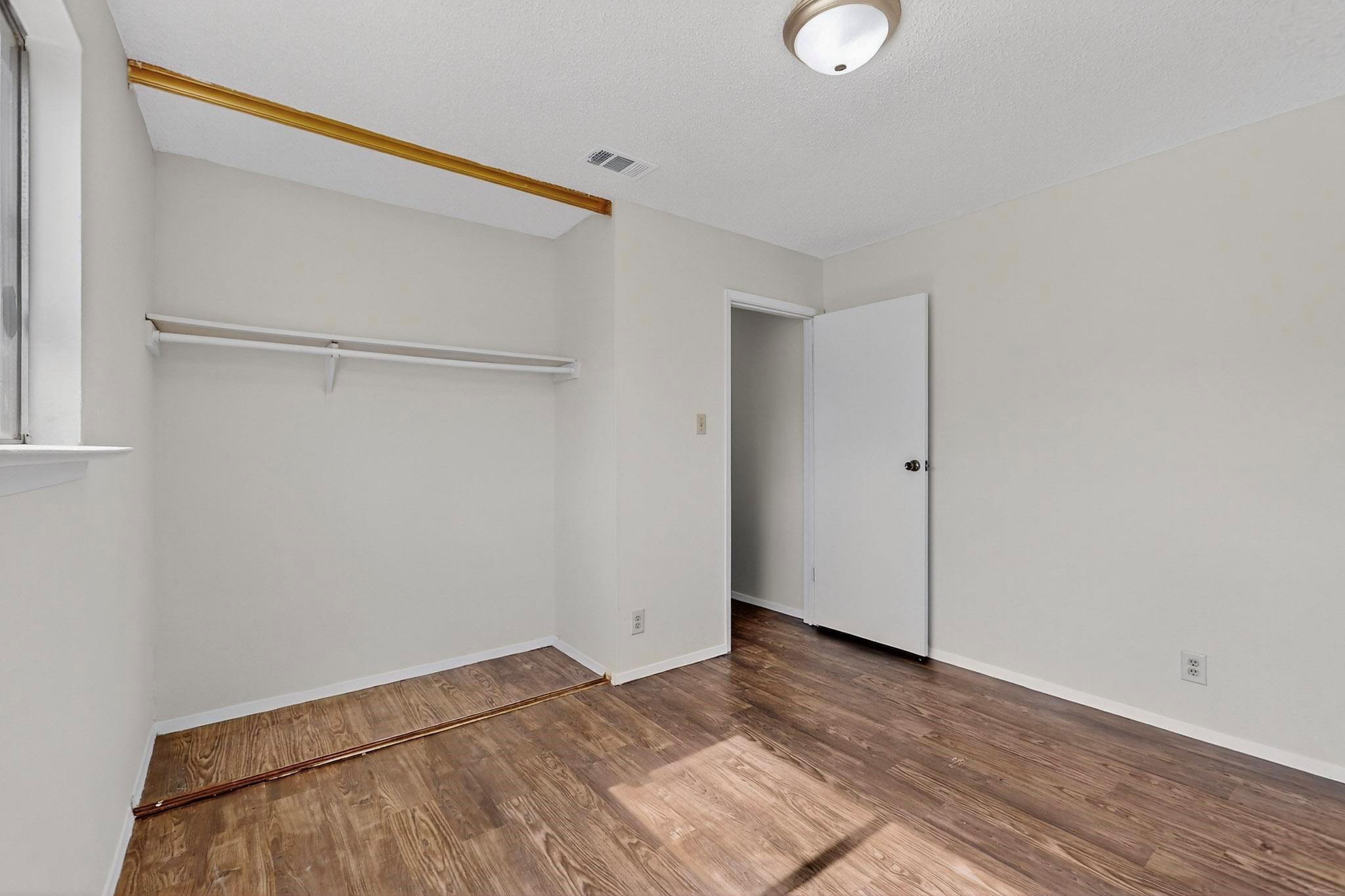 3433 E Stassney Ln, Austin, TX 78744