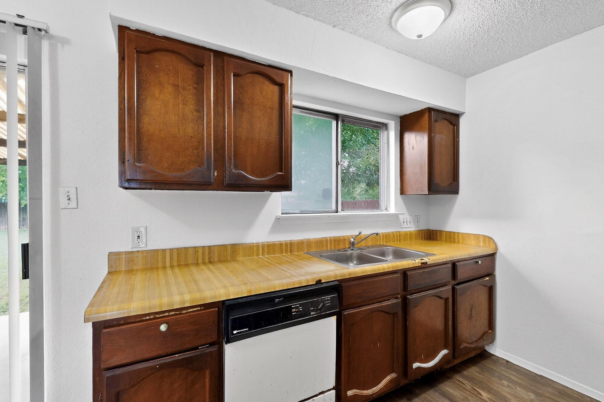 3433 E Stassney Ln, Austin, TX 78744