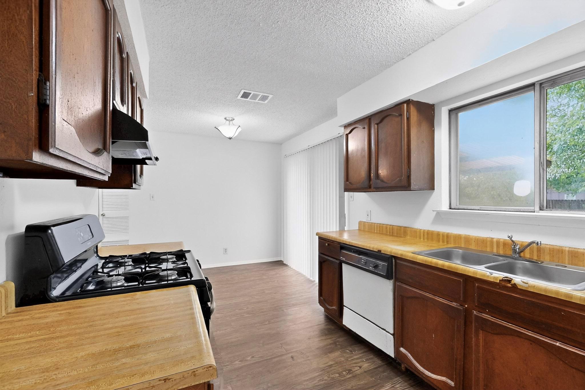 3433 E Stassney Ln, Austin, TX 78744