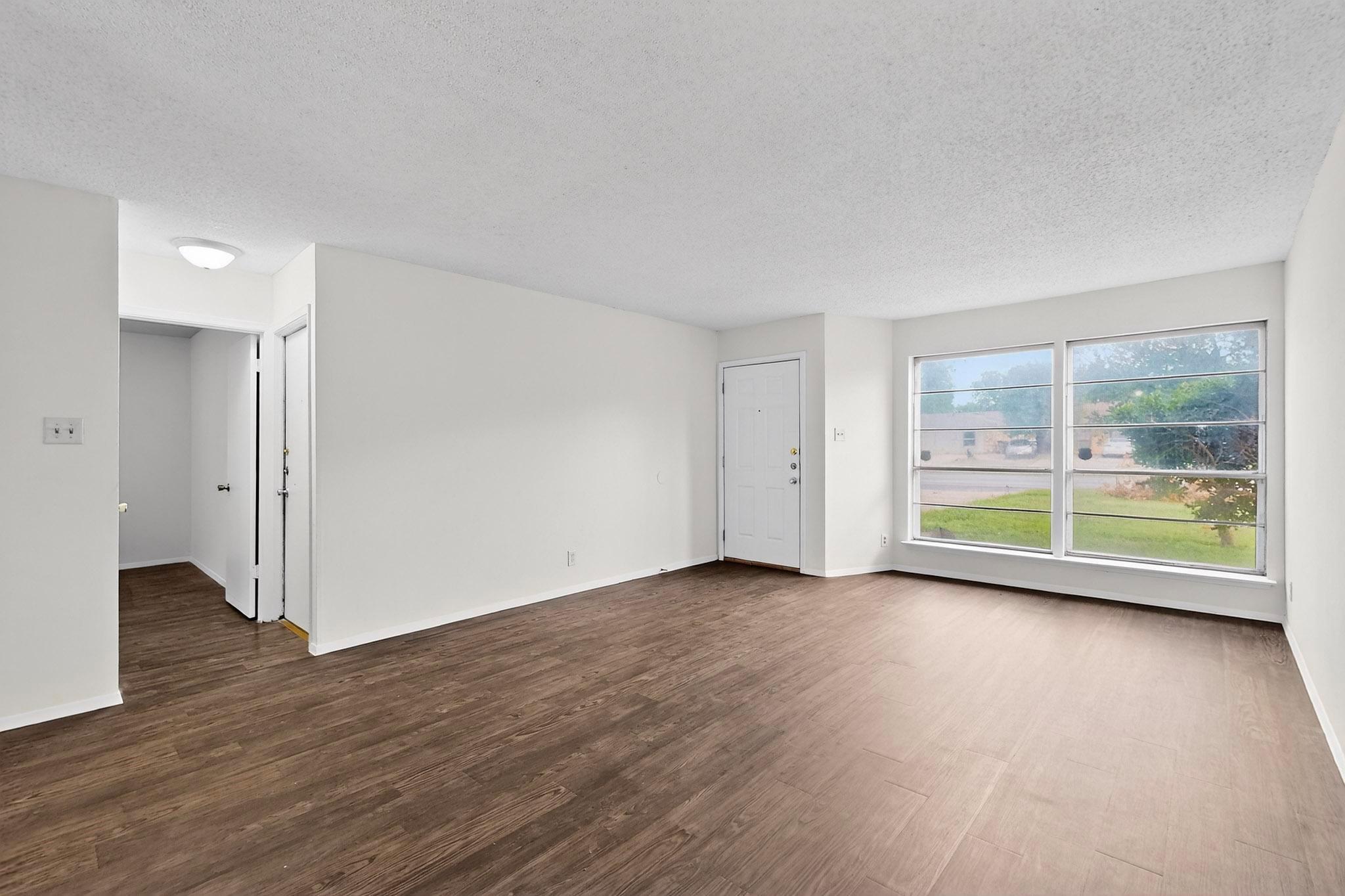 3433 E Stassney Ln, Austin, TX 78744