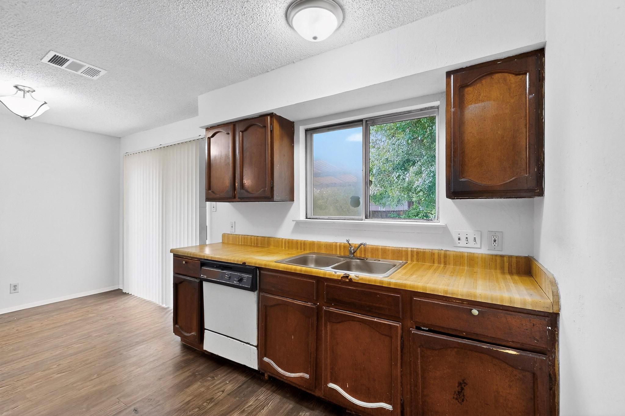 3433 E Stassney Ln, Austin, TX 78744