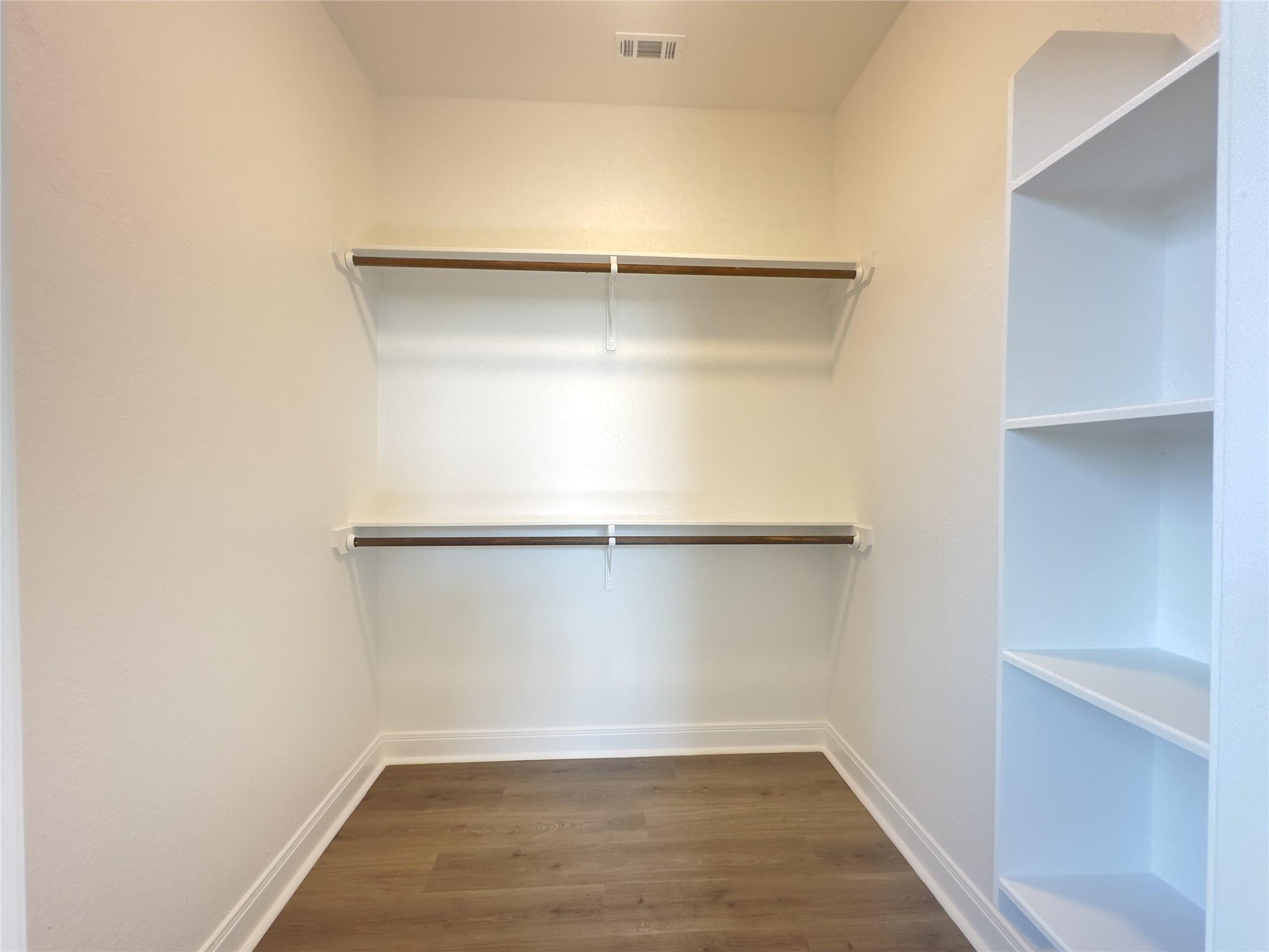 142 E Pauwela Ln, Bastrop, TX 78602