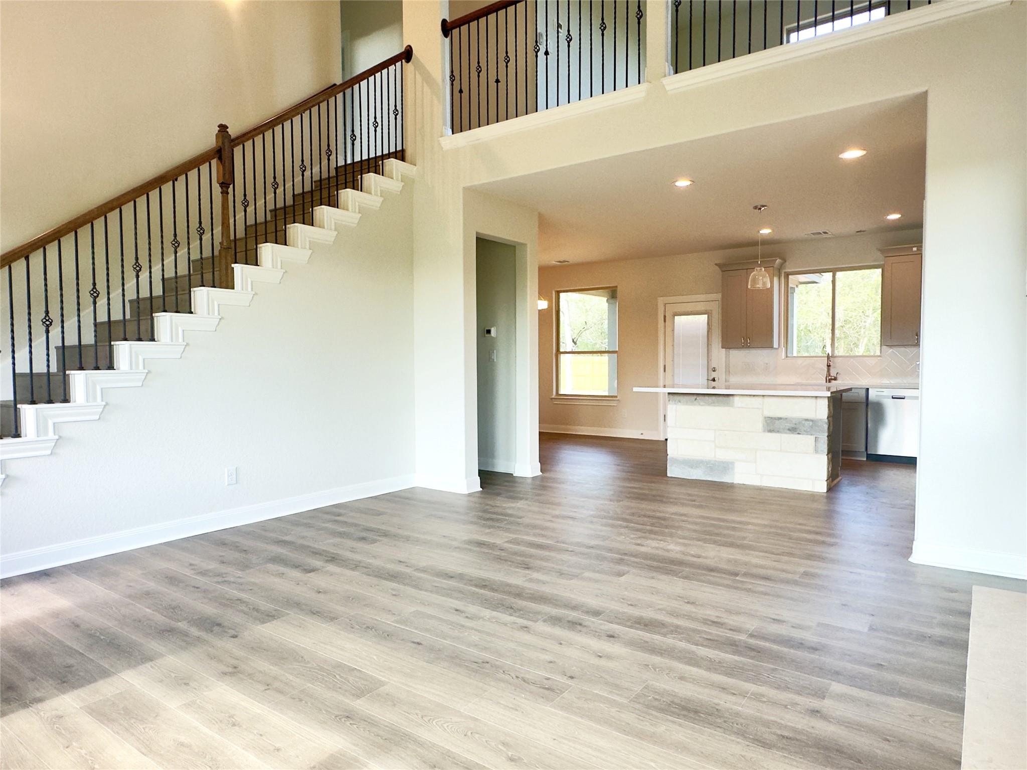 142 E Pauwela Ln, Bastrop, TX 78602