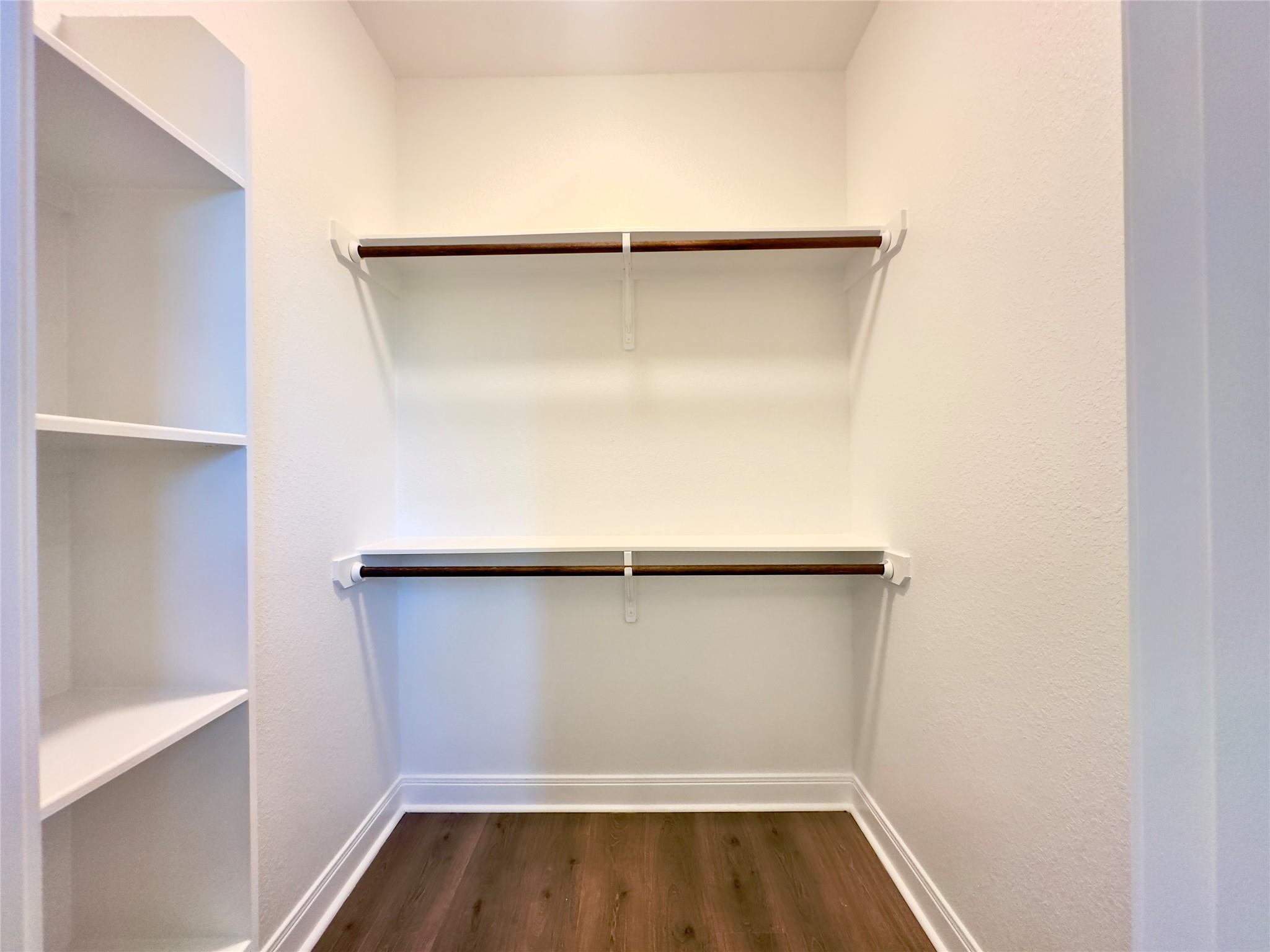 142 E Pauwela Ln, Bastrop, TX 78602