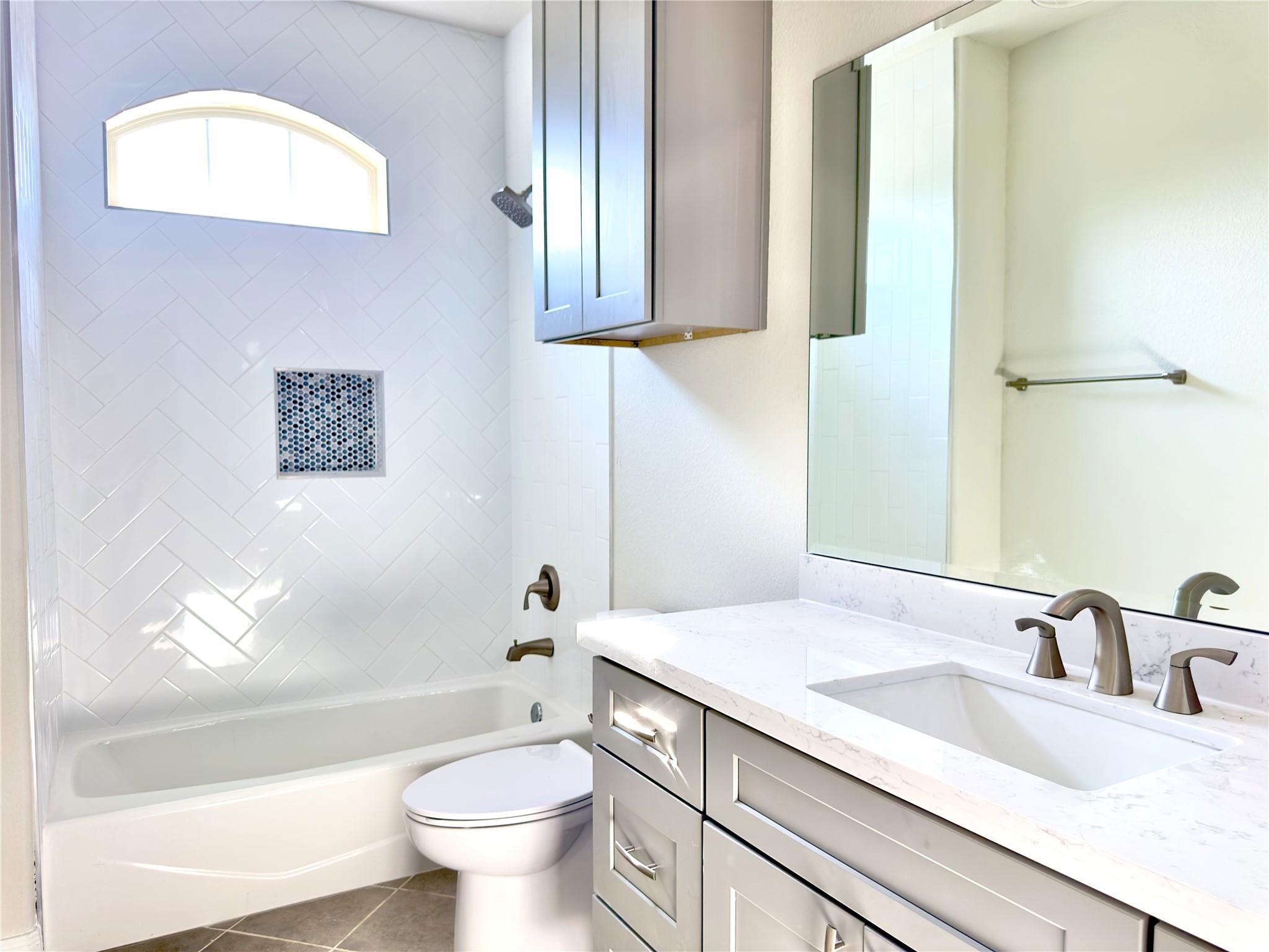 142 E Pauwela Ln, Bastrop, TX 78602