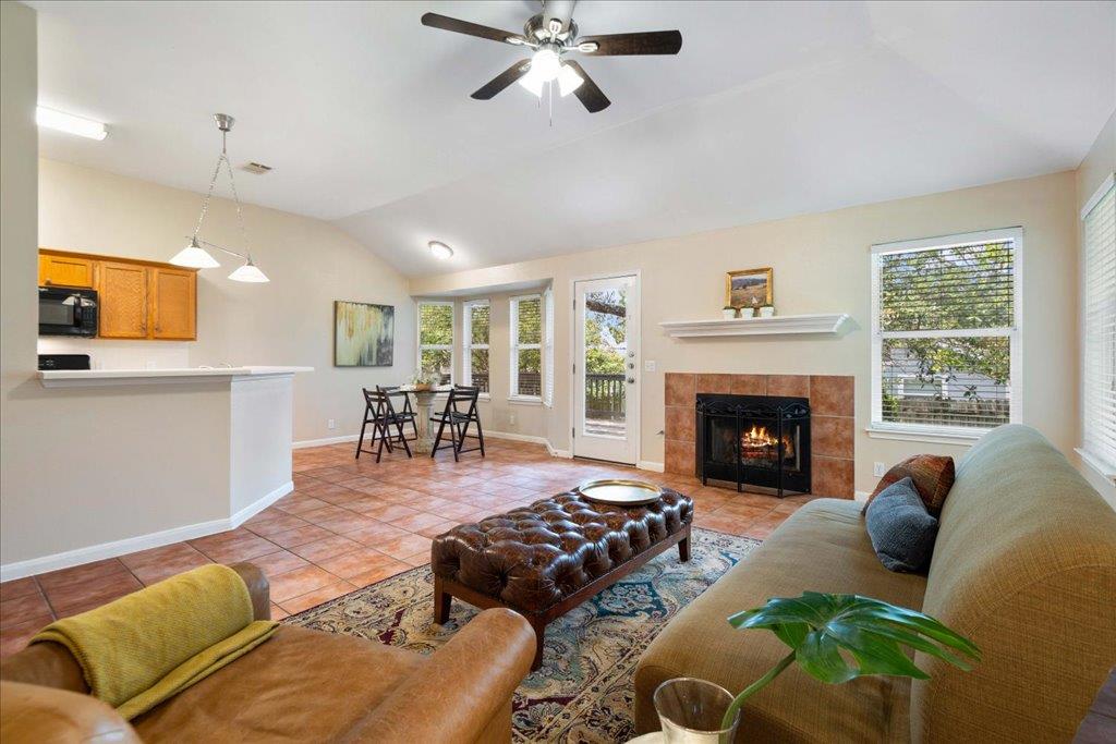 1601 Muledeer Run, Leander, TX 78641