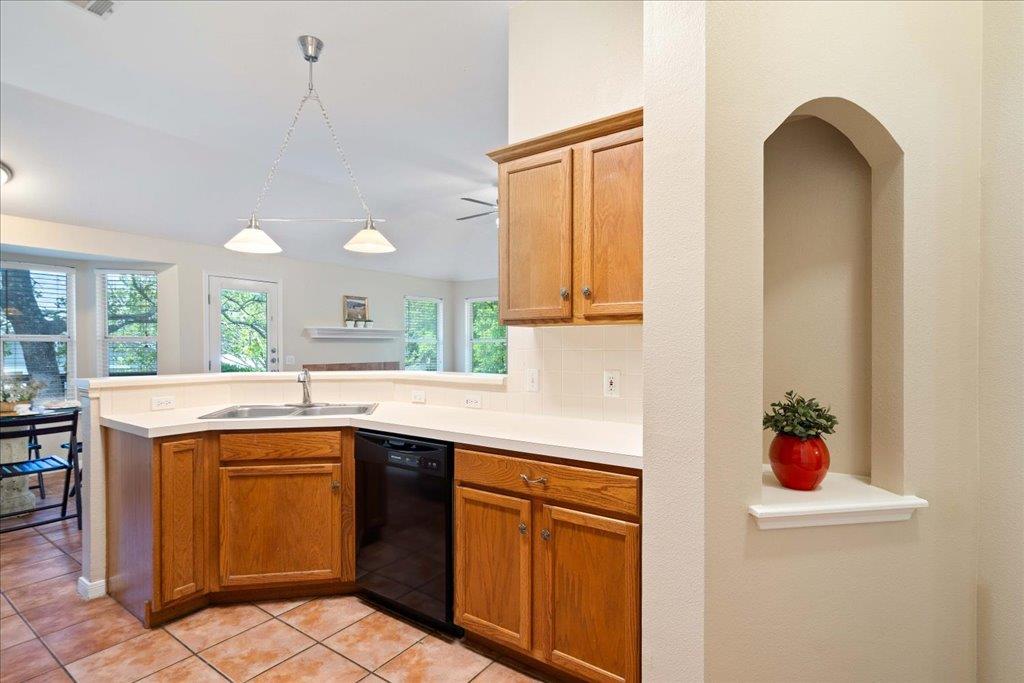 1601 Muledeer Run, Leander, TX 78641