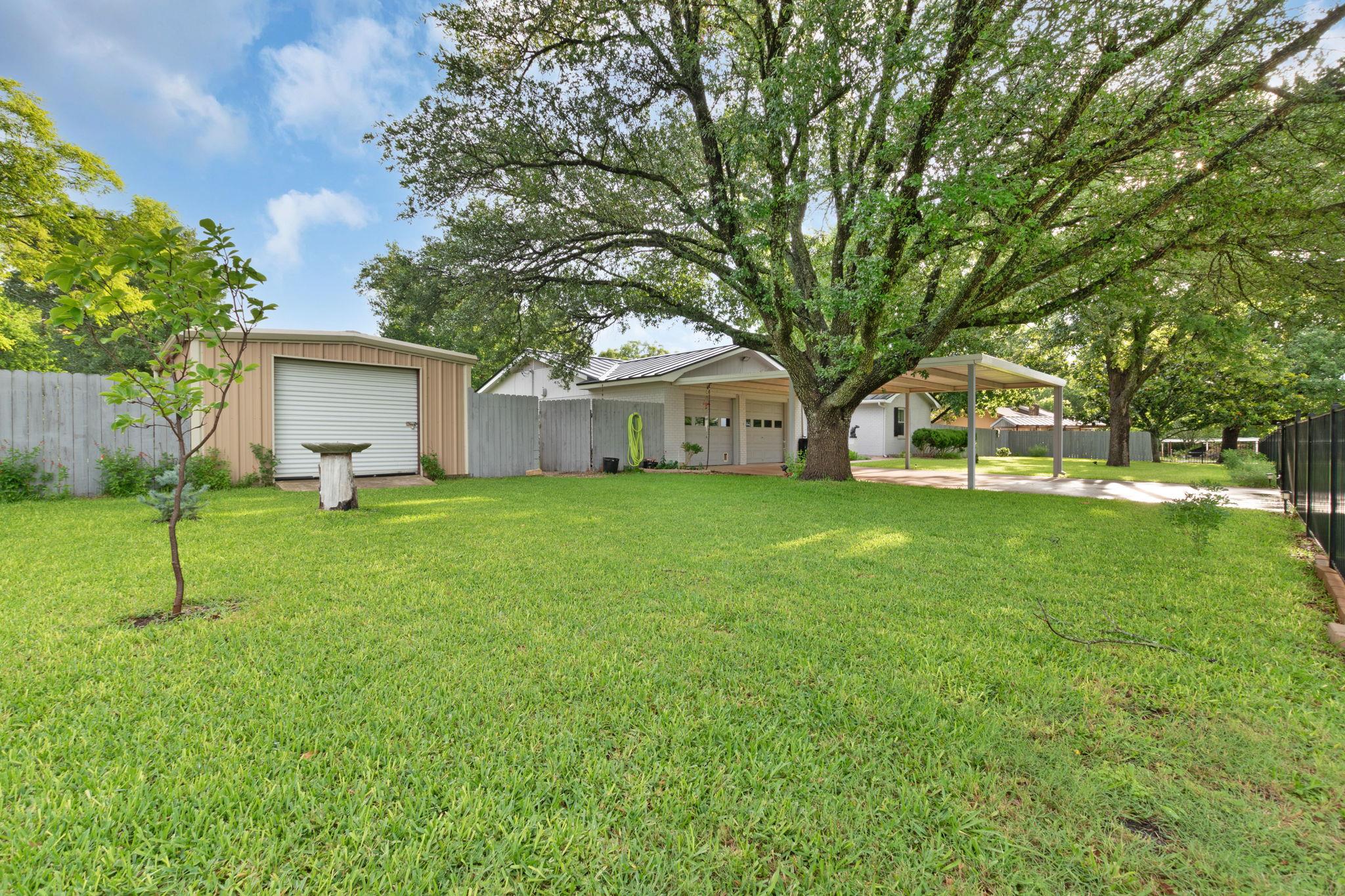 310 Cardinal Ln, Burnet, TX 78611
