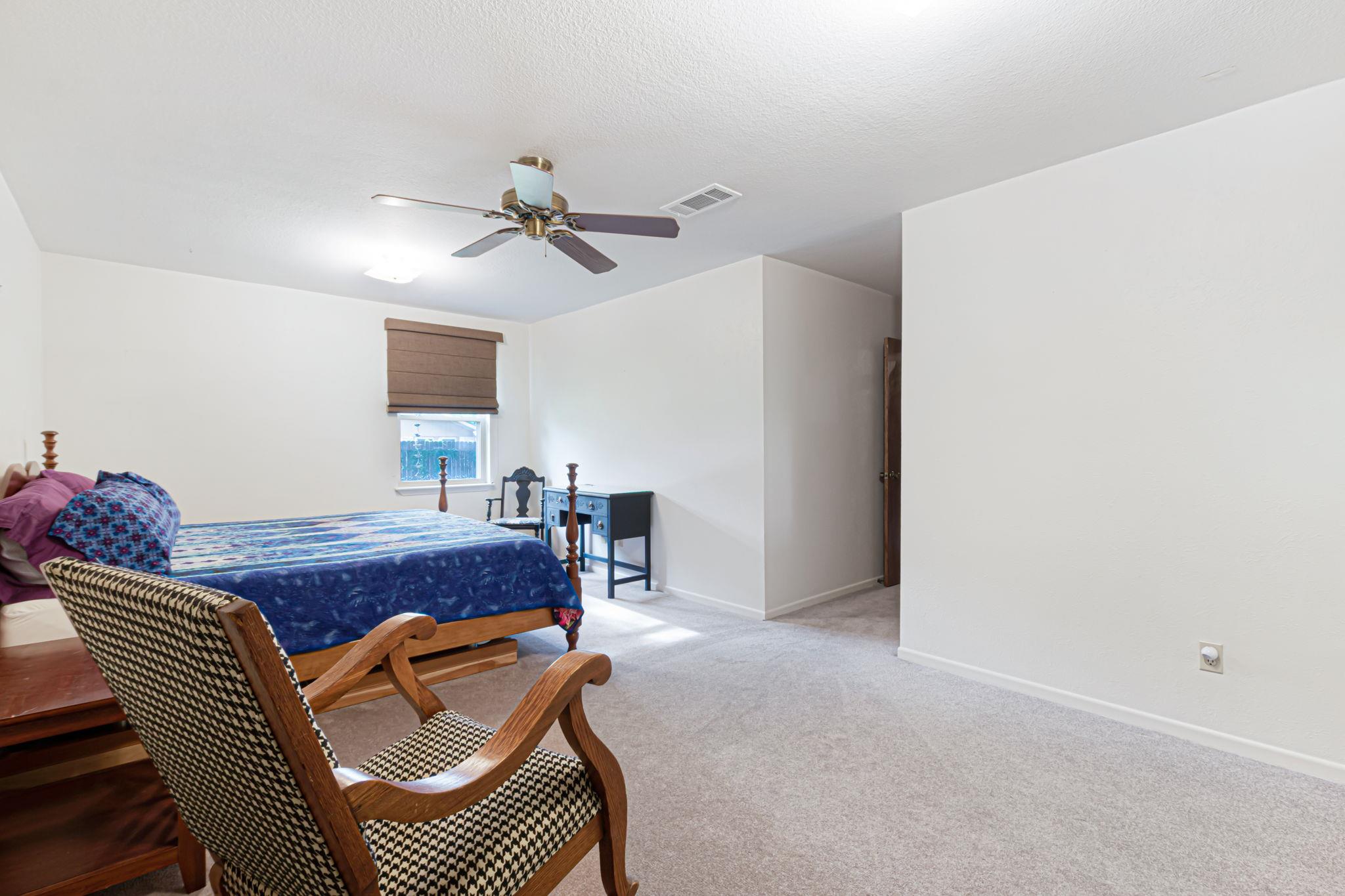 310 Cardinal Ln, Burnet, TX 78611