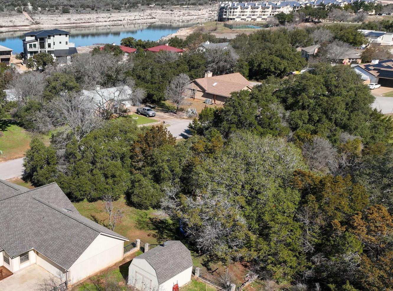 3003 Patriot Dr, Lago Vista, TX 78645