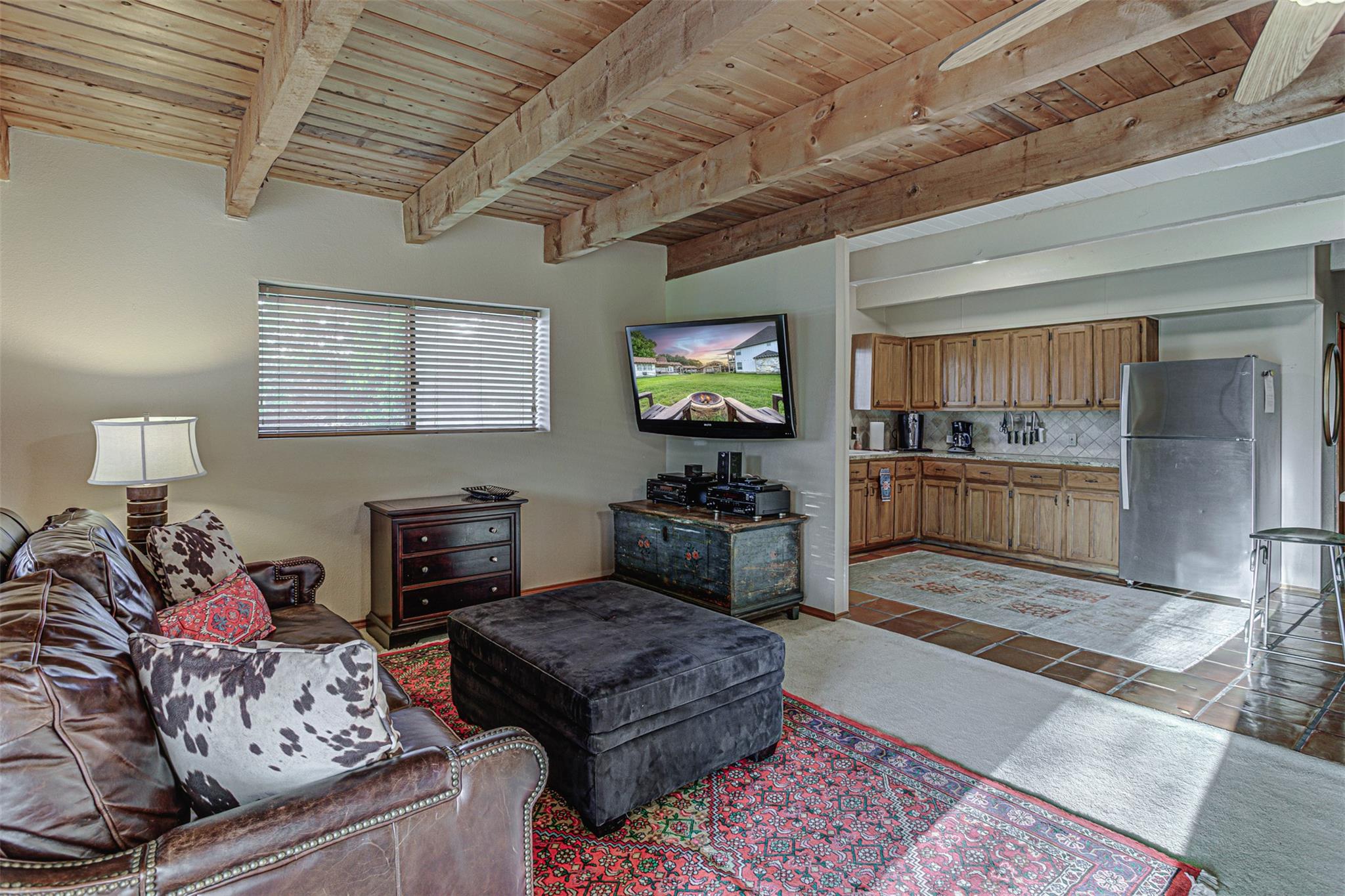 401 Lake Point Dr, Horseshoe Bay, TX 78657