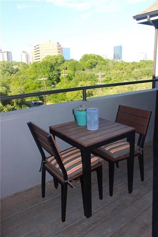 700 S 1st St # 307, Austin, TX 78704