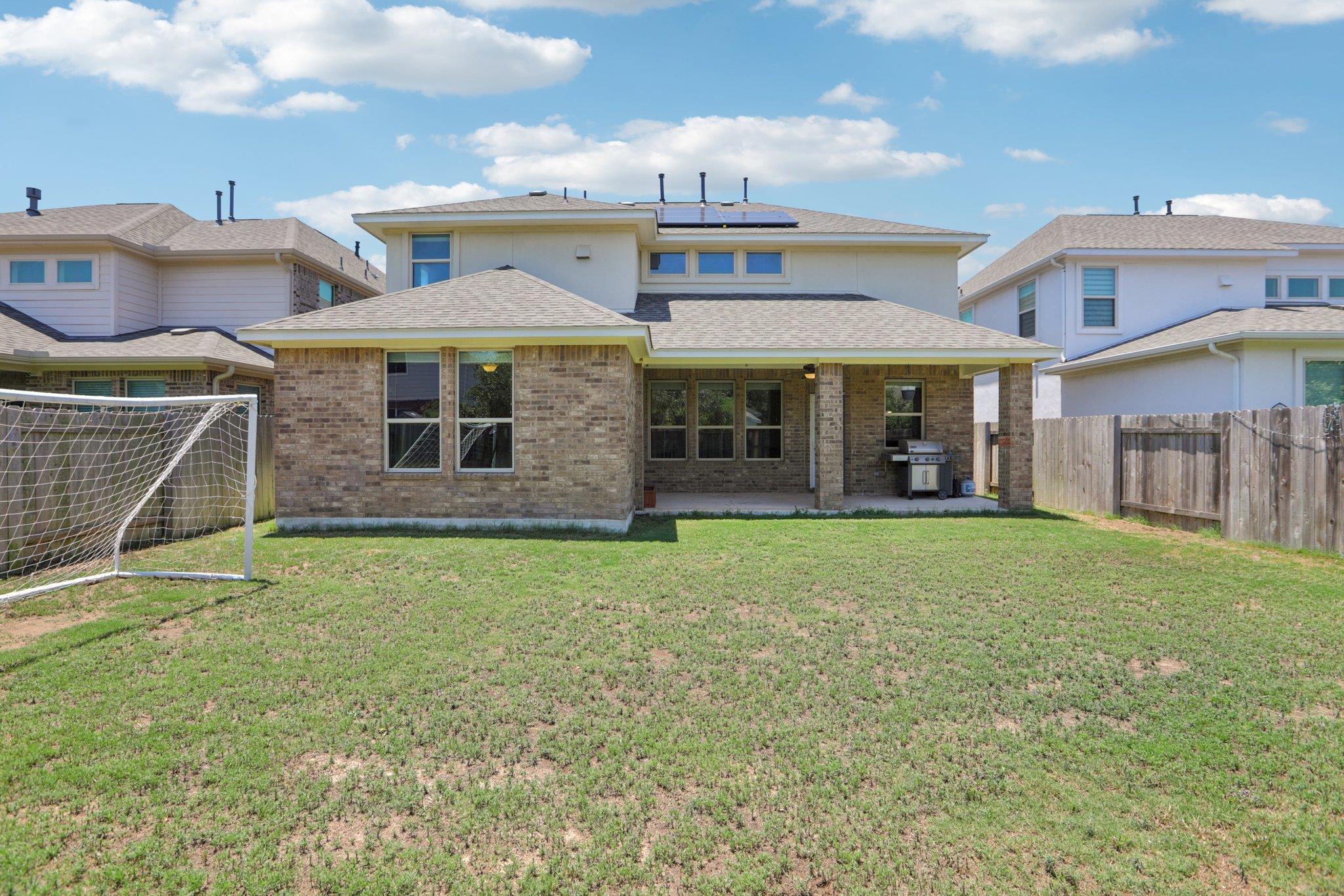 3200 Bravo Dr, Leander, TX 78641