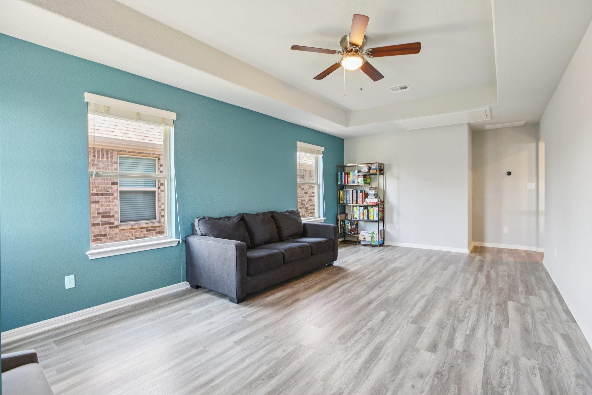 3200 Bravo Dr, Leander, TX 78641