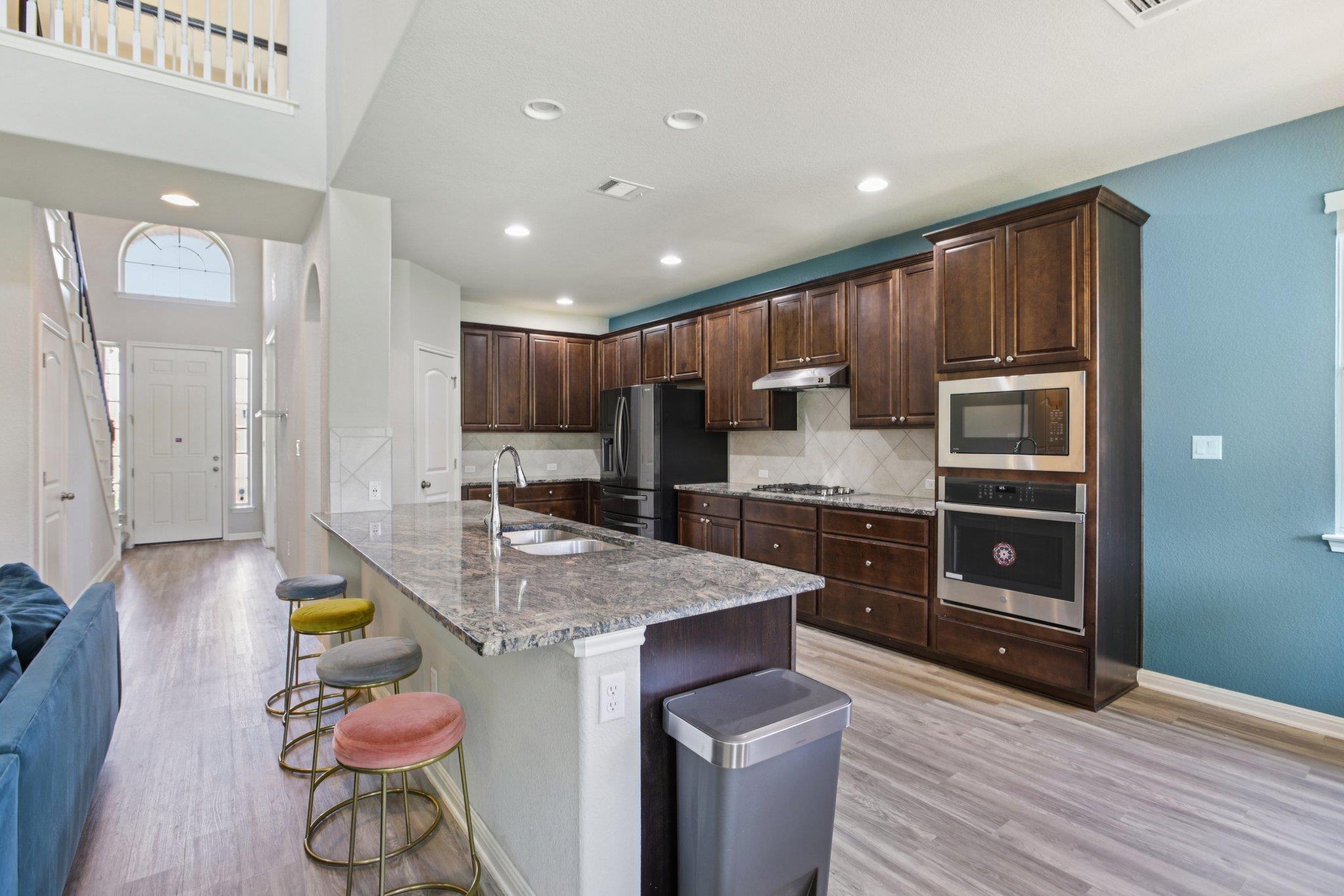 3200 Bravo Dr, Leander, TX 78641
