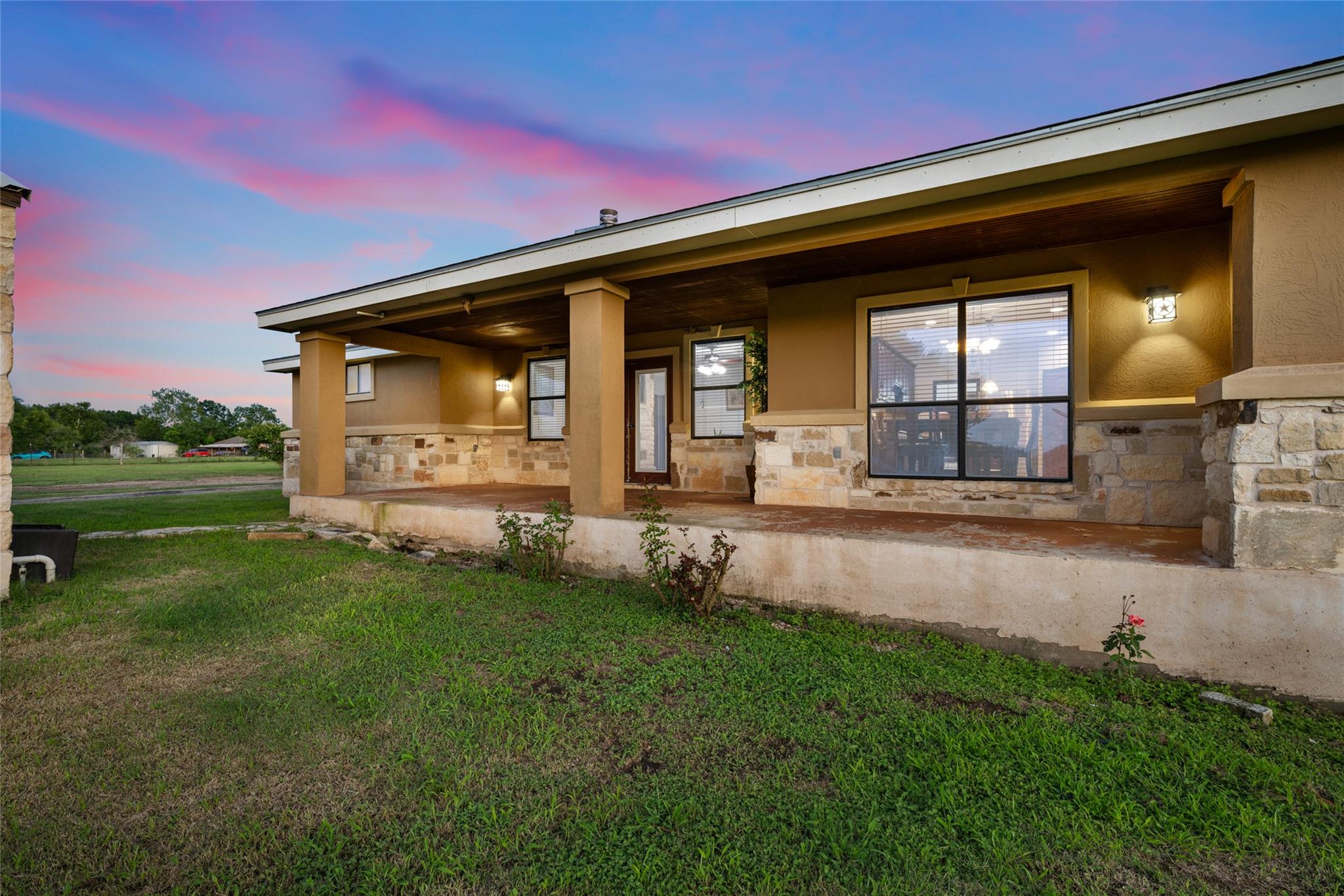 108 Whispering Pines Dr, Bastrop, TX 78602