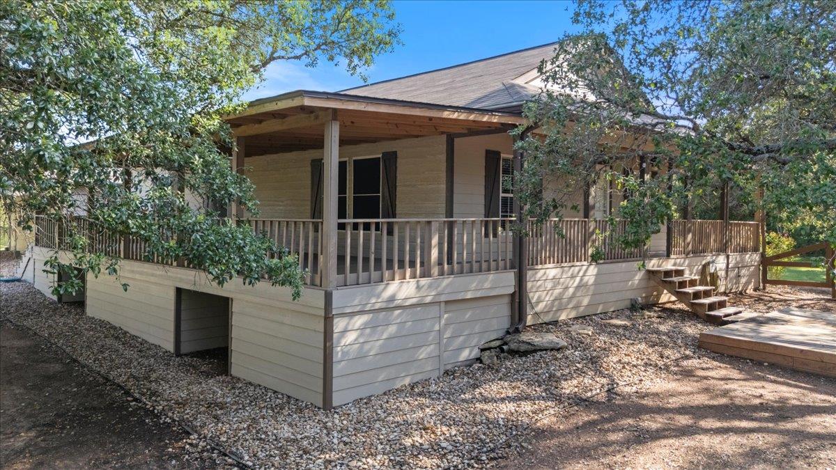 111 Lazy Trail Ct, Liberty Hill, TX 78642